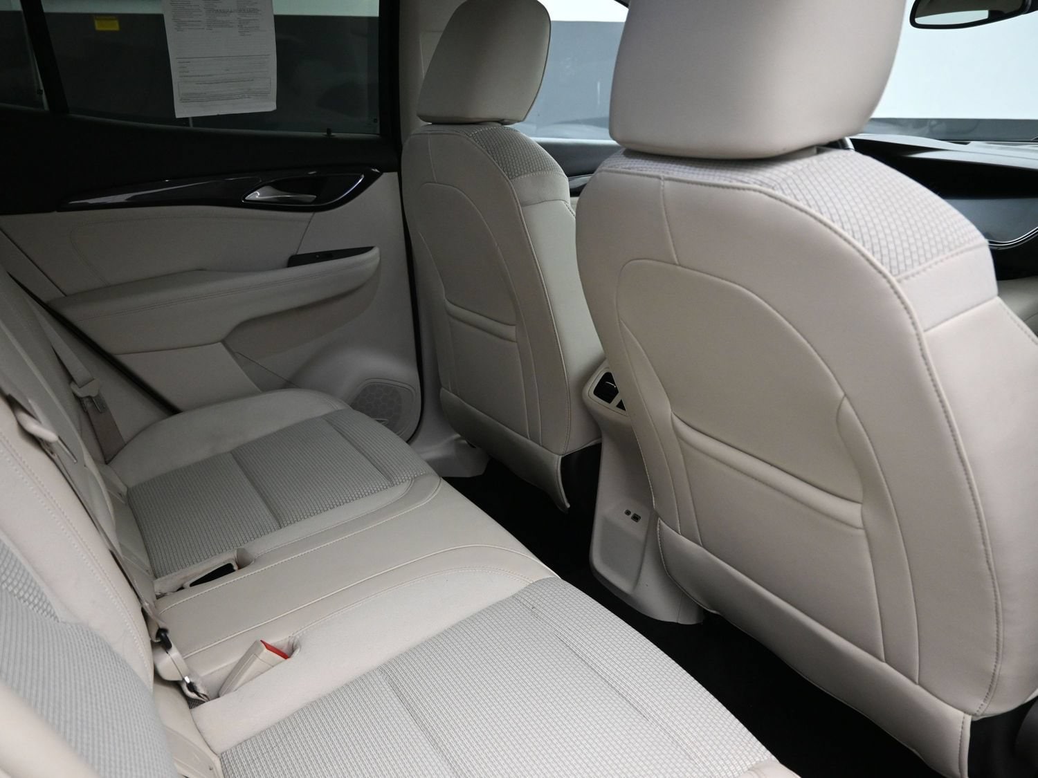 2021 Buick Envision Preferred - Photo 24