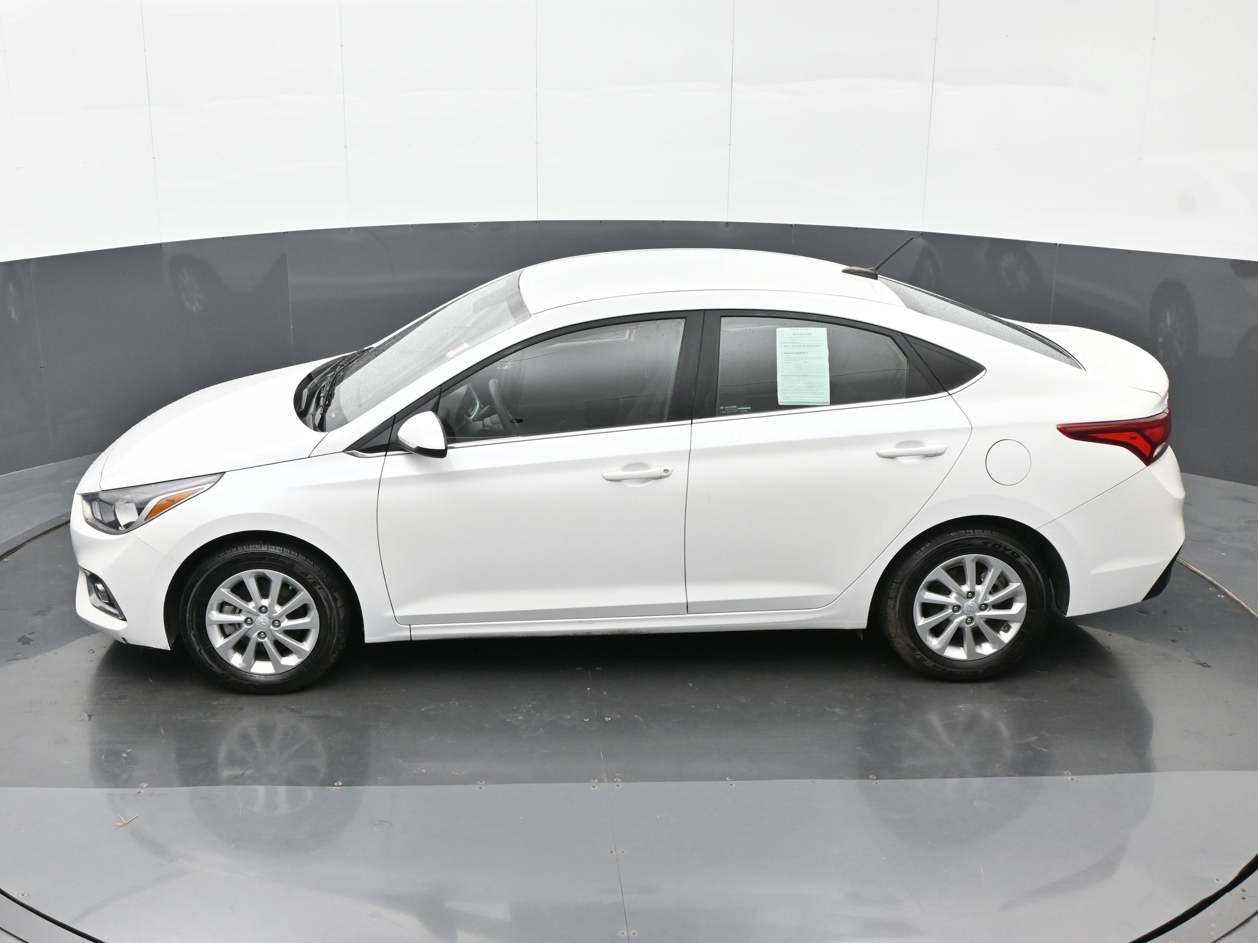 2022 Hyundai Accent SEL - Photo 36