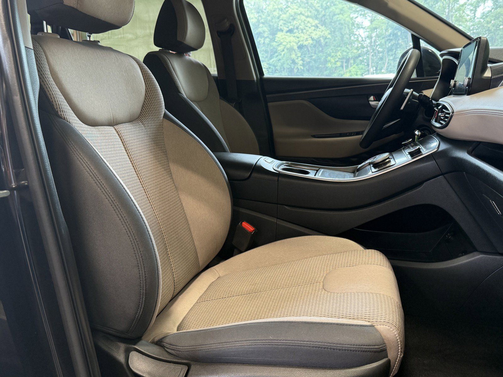 2023 Hyundai Santa Fe SE - Photo 13