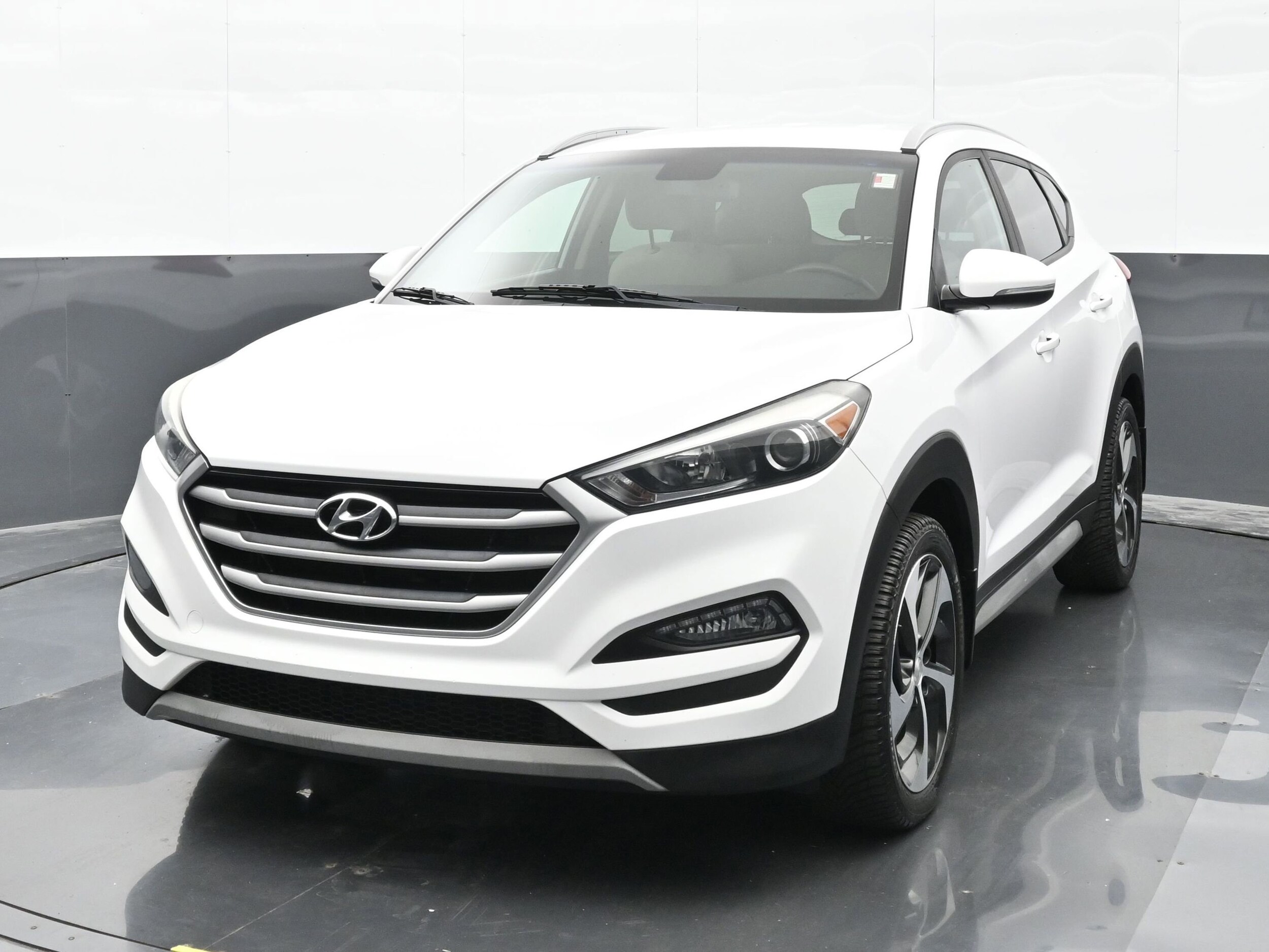 2018 Hyundai Tucson Sport photo 4
