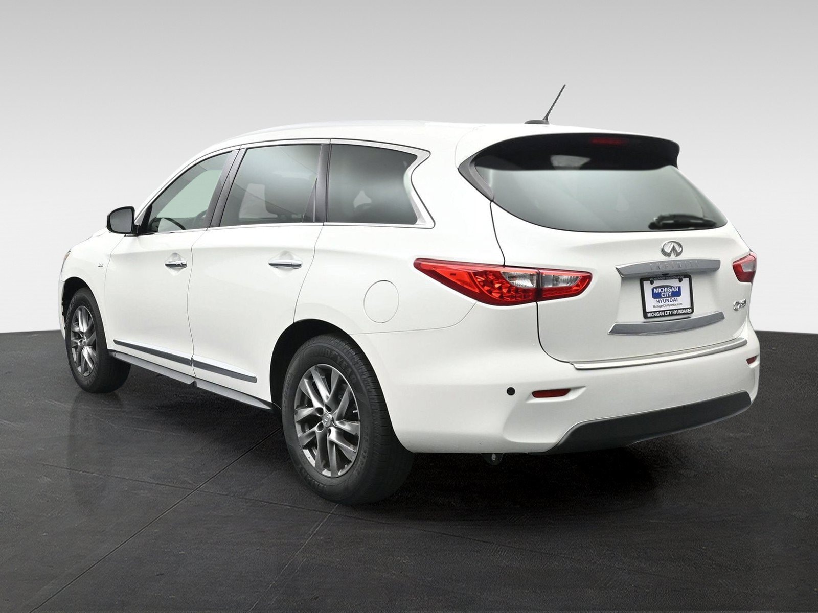 Used 2015 INFINITI QX60 Base with VIN 5N1AL0MN5FC530310 for sale in Michigan City, IN