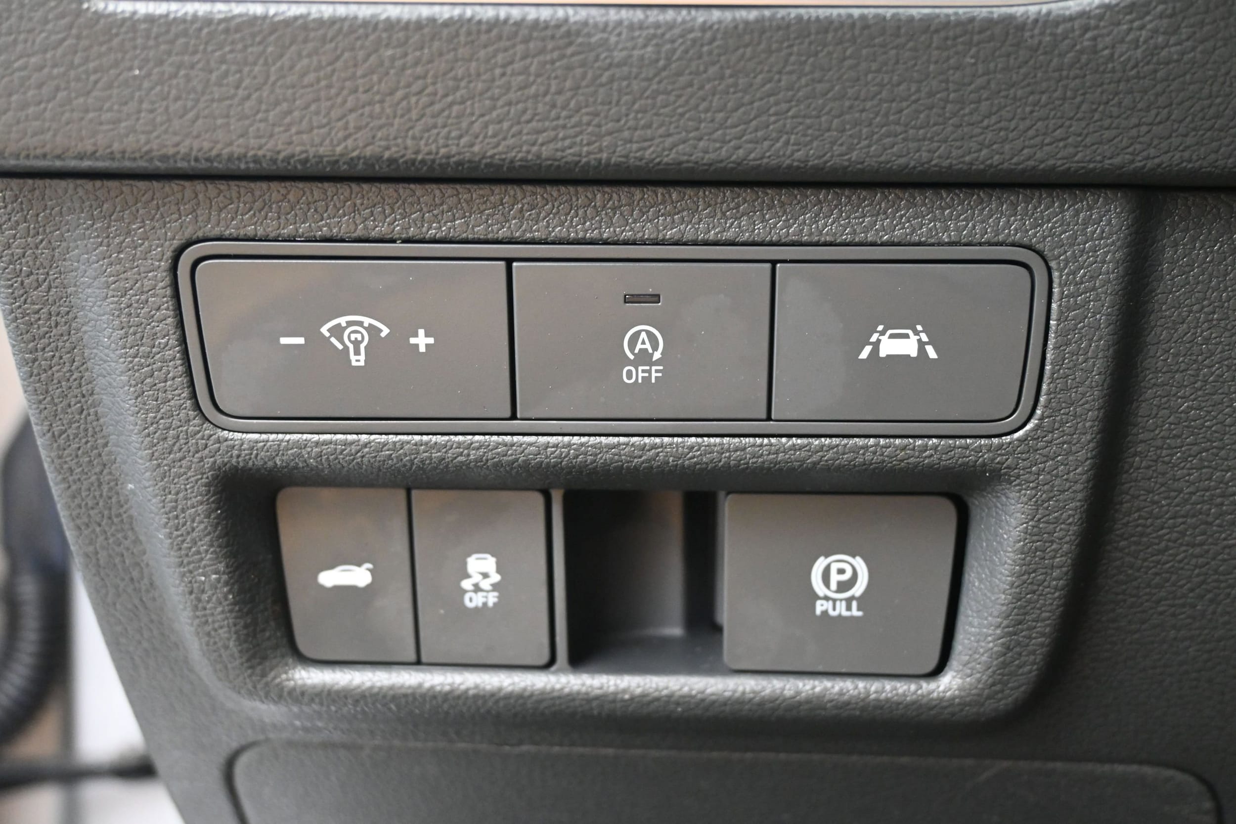 2023 Hyundai Sonata SE - Photo 12