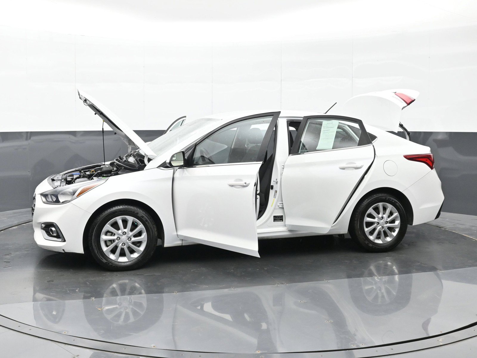 2022 Hyundai Accent SEL - Photo 48