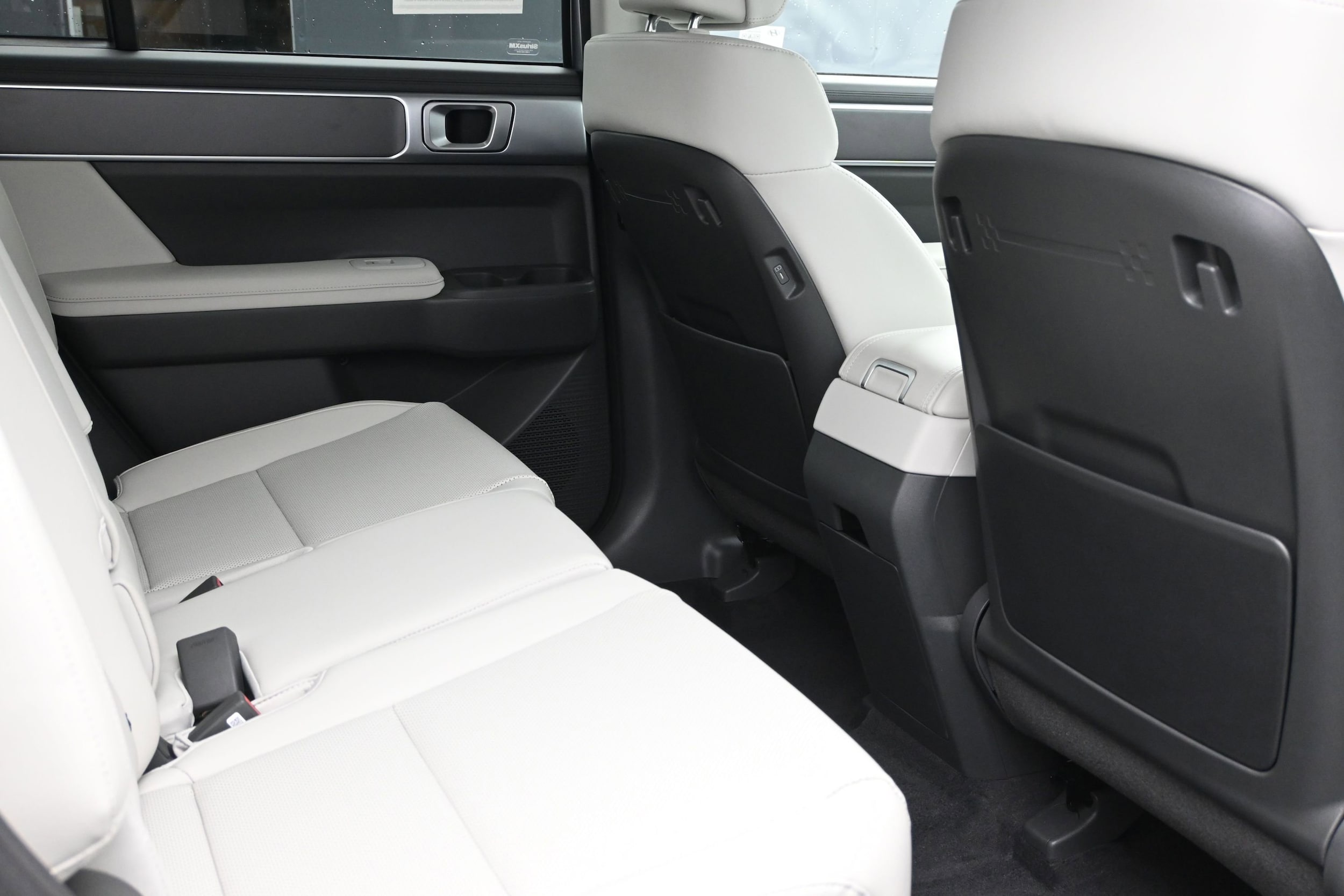 2025 Hyundai Santa Fe SEL - Photo 27