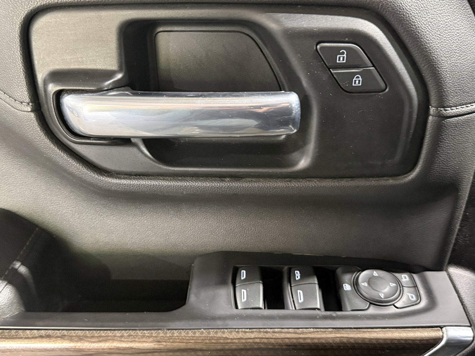 2020 Chevrolet Silverado 1500 RST - Photo 19