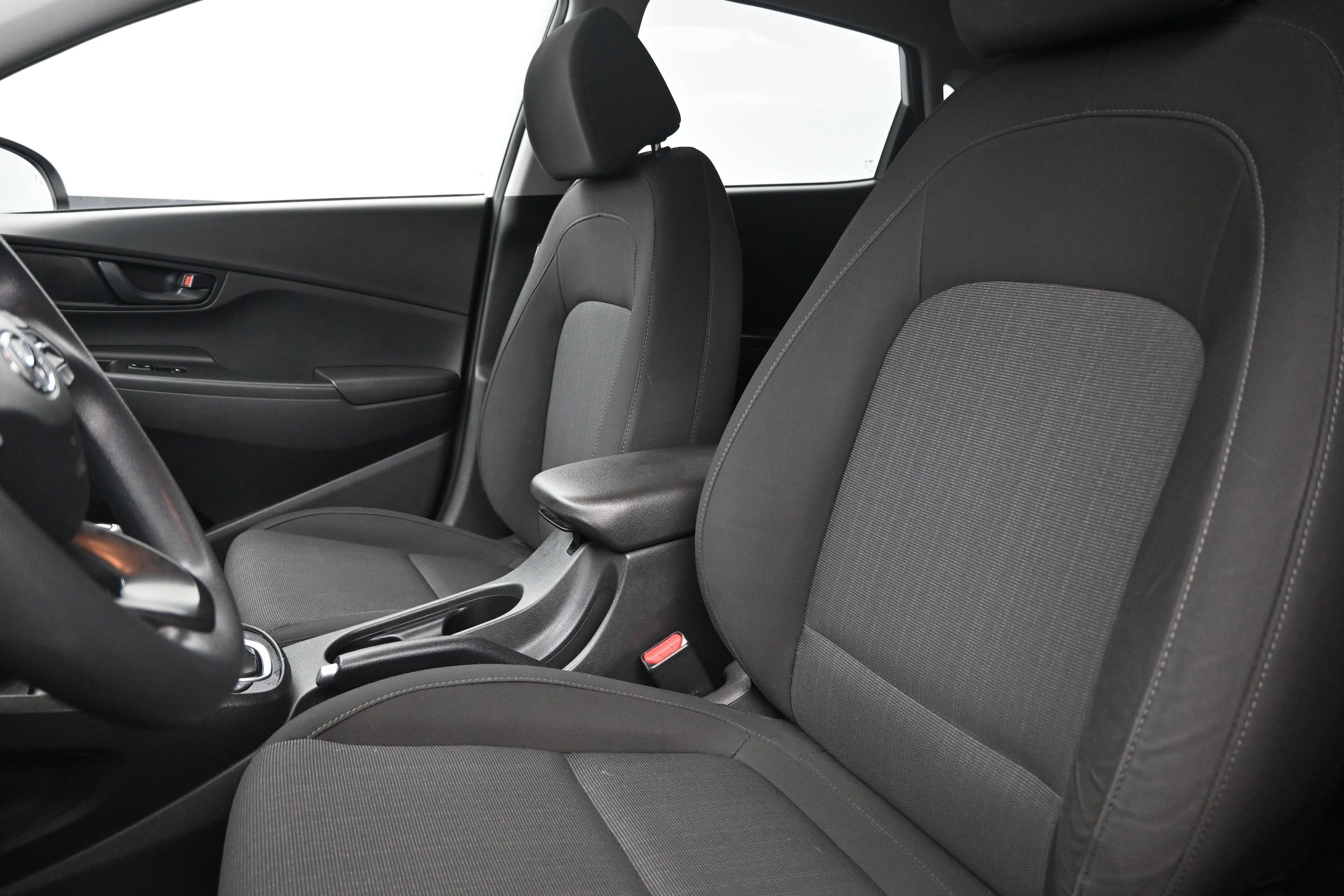 2022 Hyundai Kona SEL - Photo 11