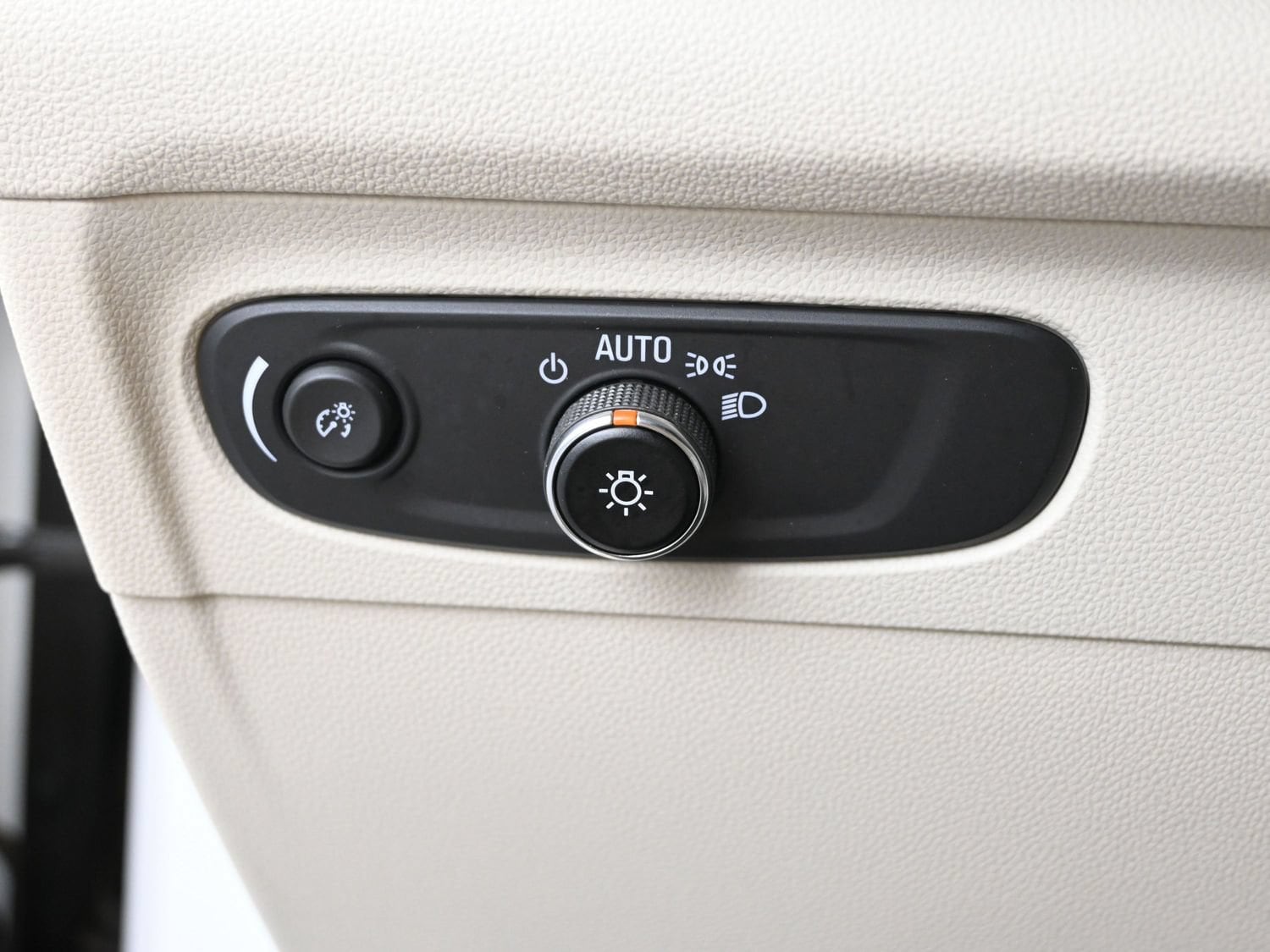 2021 Buick Envision Preferred - Photo 12