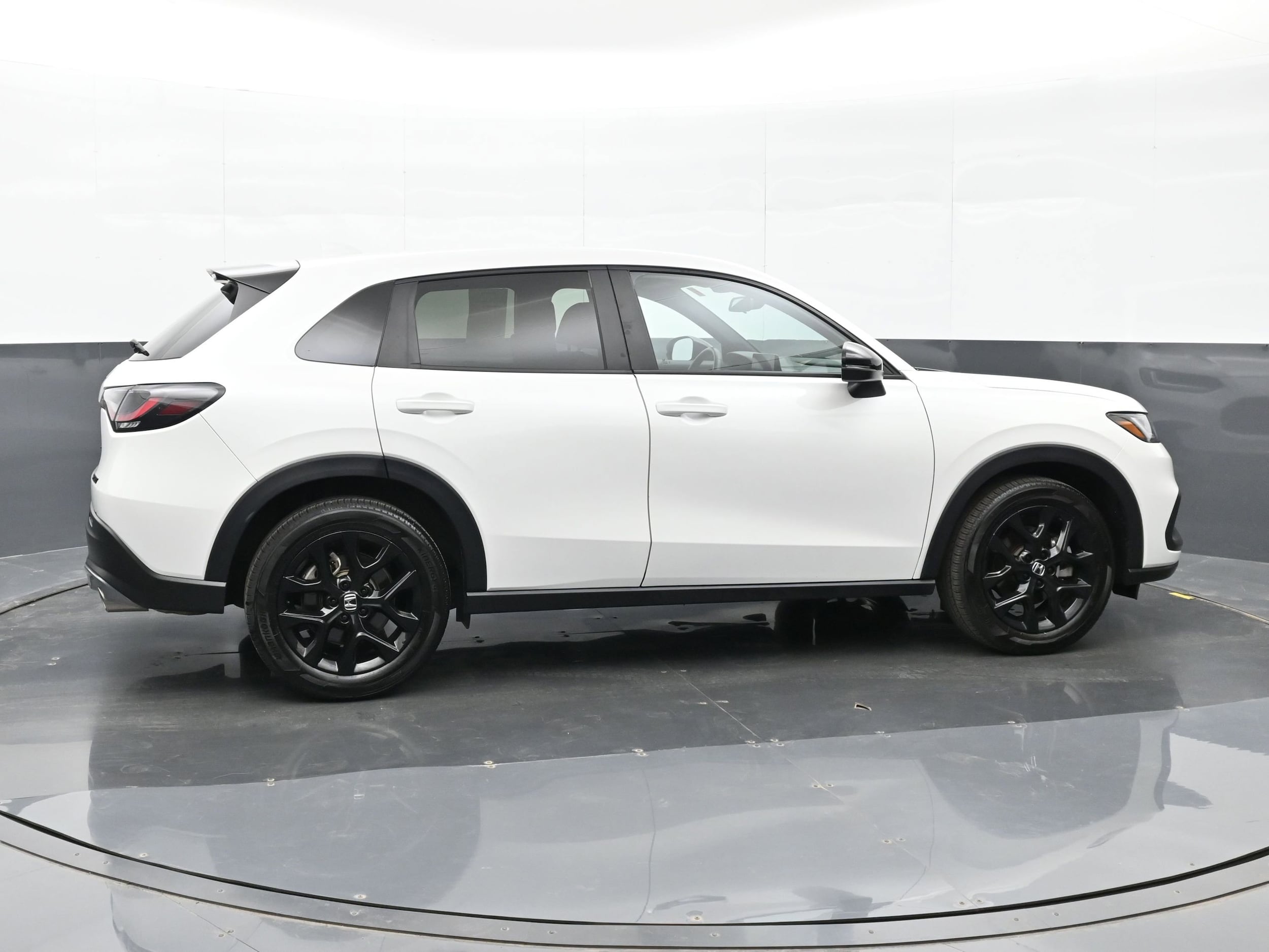 2025 Honda HR-V Sport - Photo 5