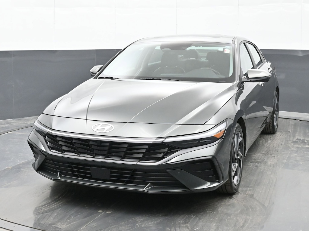 Certified 2024 Hyundai Elantra Limited Sedan