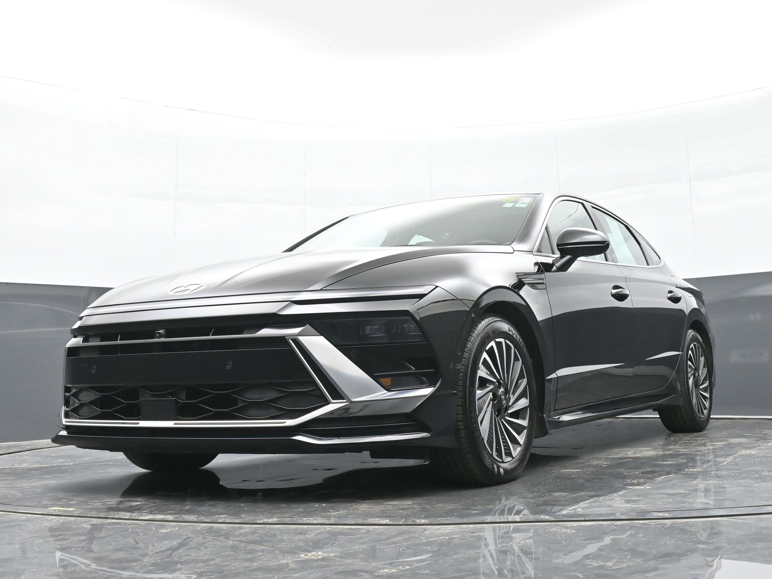 2025 Hyundai Sonata Hybrid Limited - Photo 44