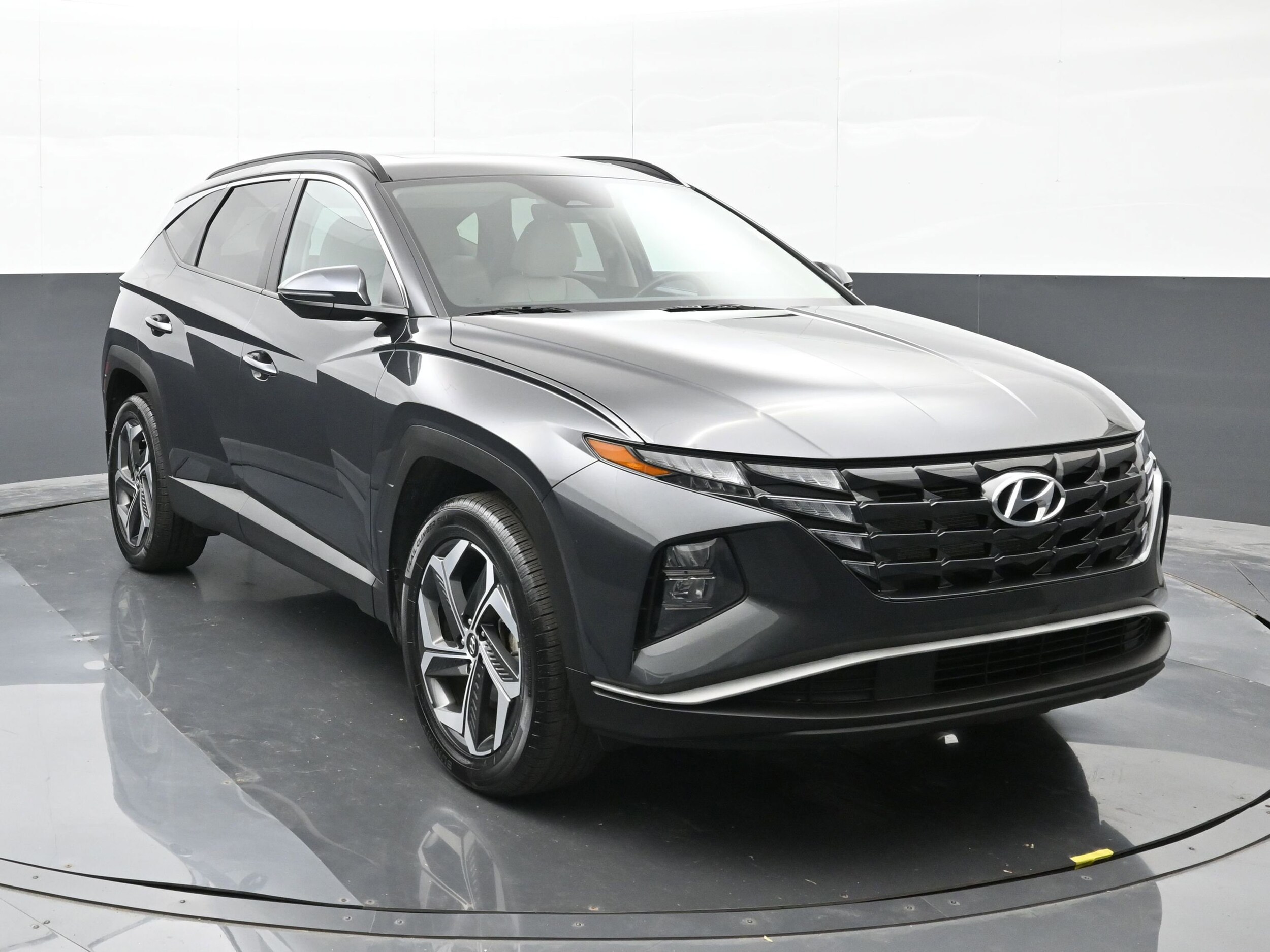 2023 Hyundai Tucson SEL Convenience photo 2