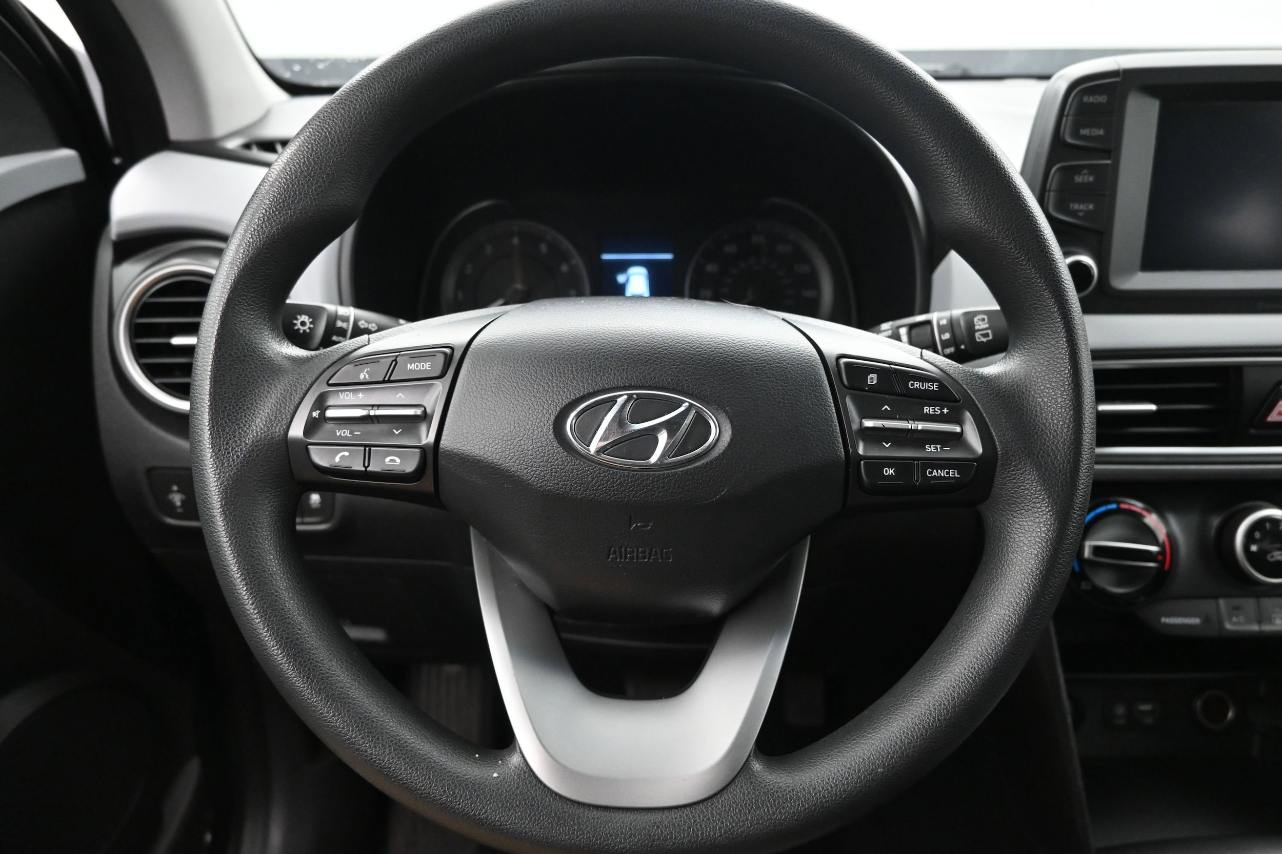 2021 Hyundai Kona SE - Photo 13