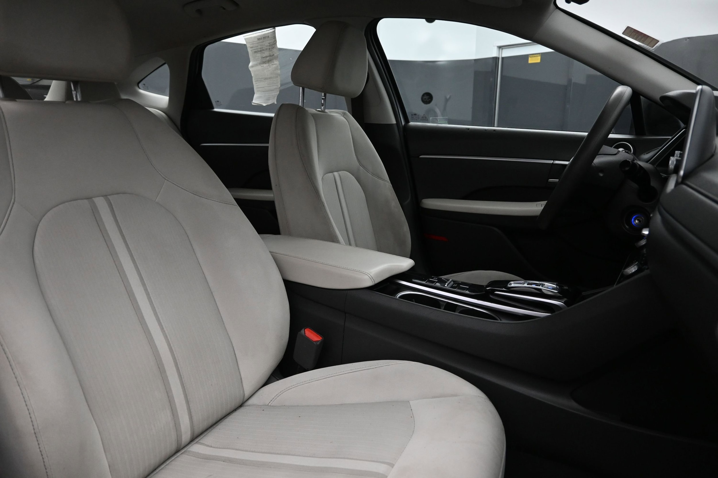 2023 Hyundai Sonata SE - Photo 27