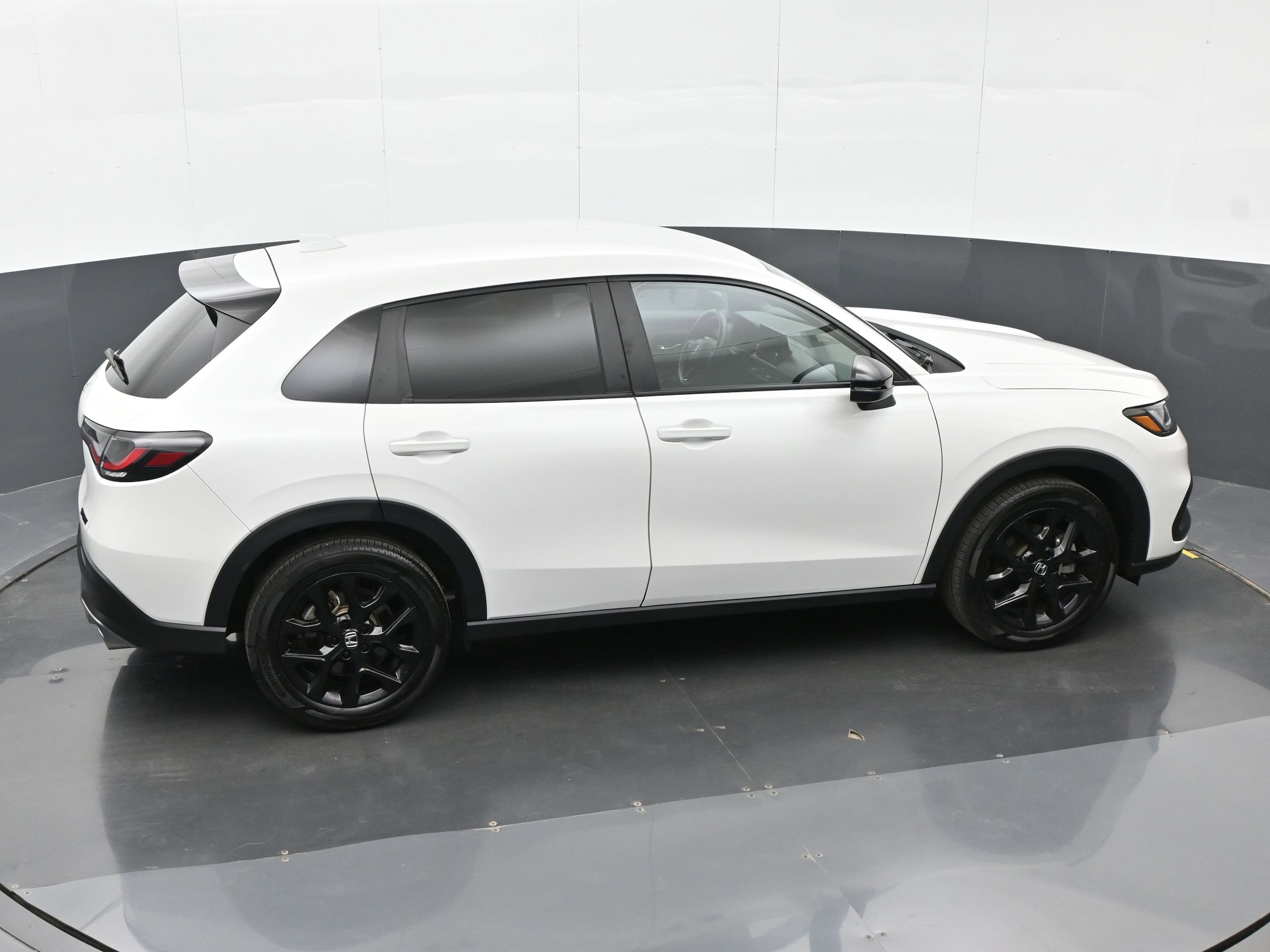 2025 Honda HR-V Sport - Photo 32