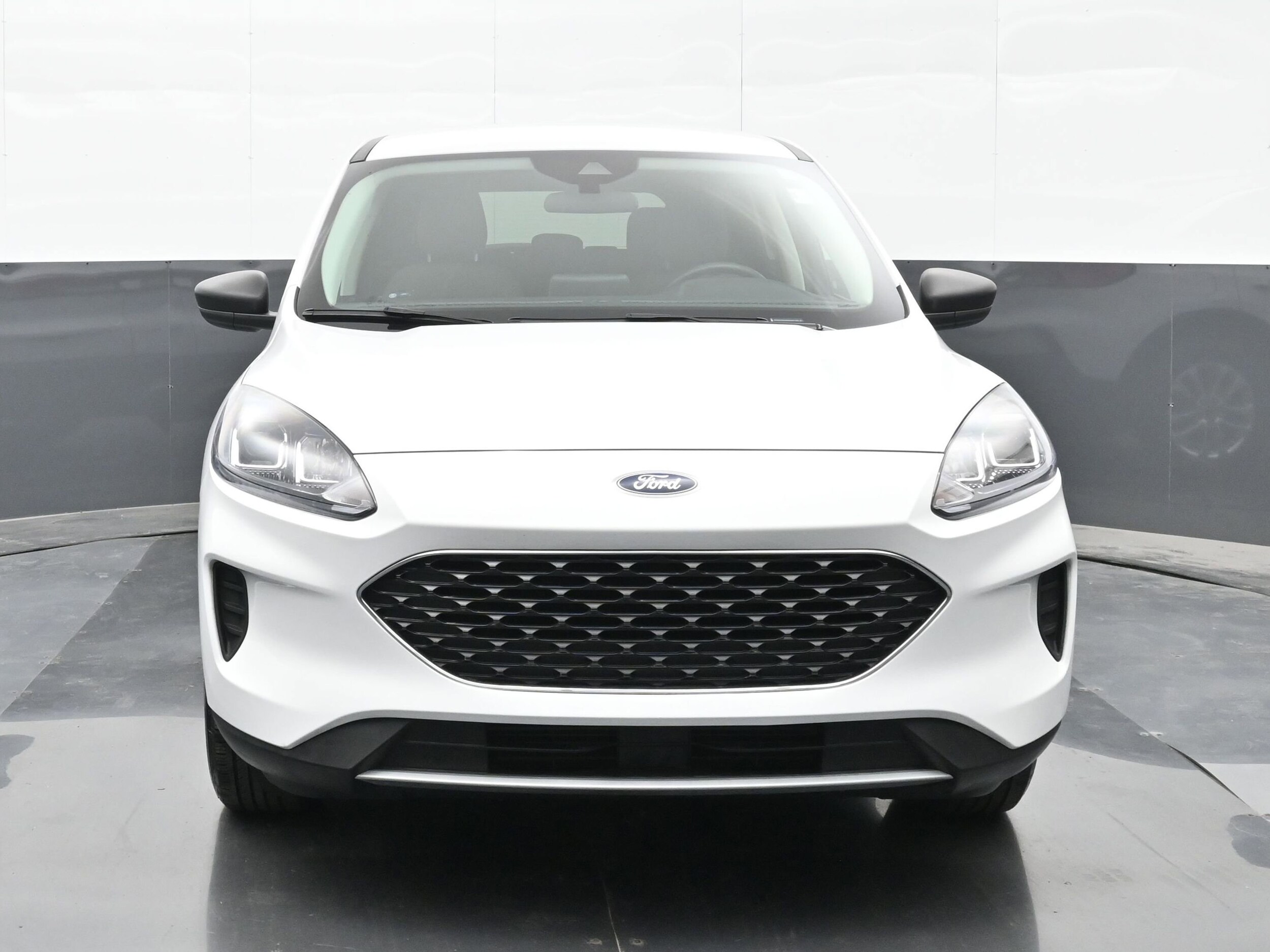 2022 Ford Escape SE photo 3
