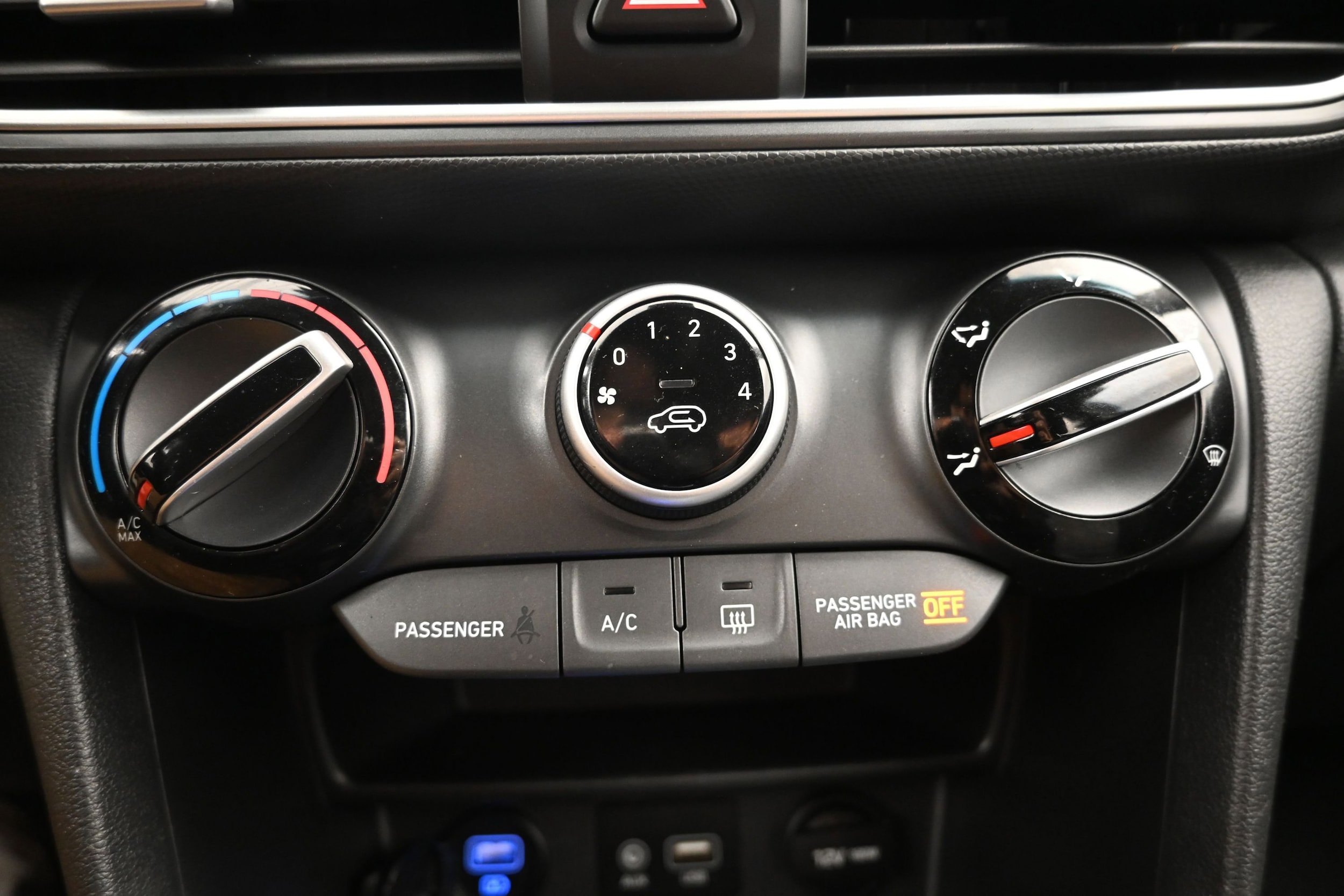 2020 Hyundai Kona SE - Photo 17