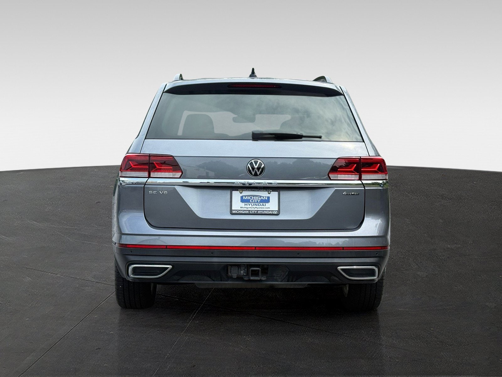 2023 Volkswagen Atlas SE w/Tech - Photo 6