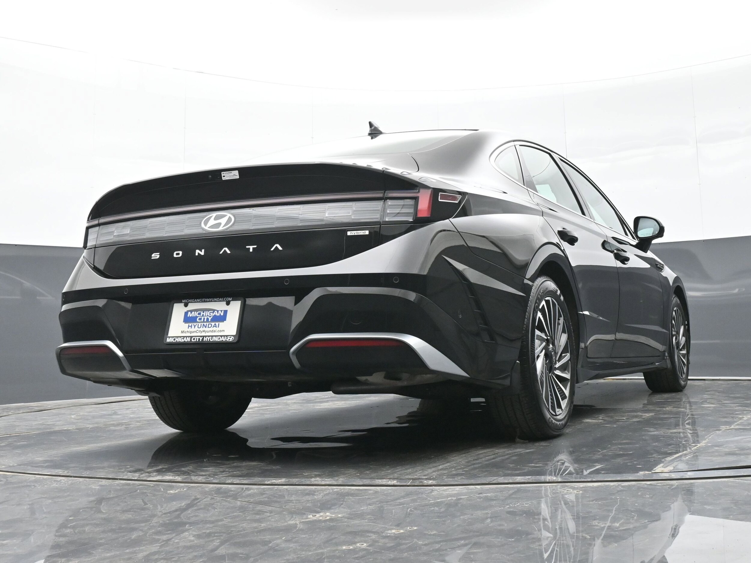 2025 Hyundai Sonata Hybrid Limited - Photo 40