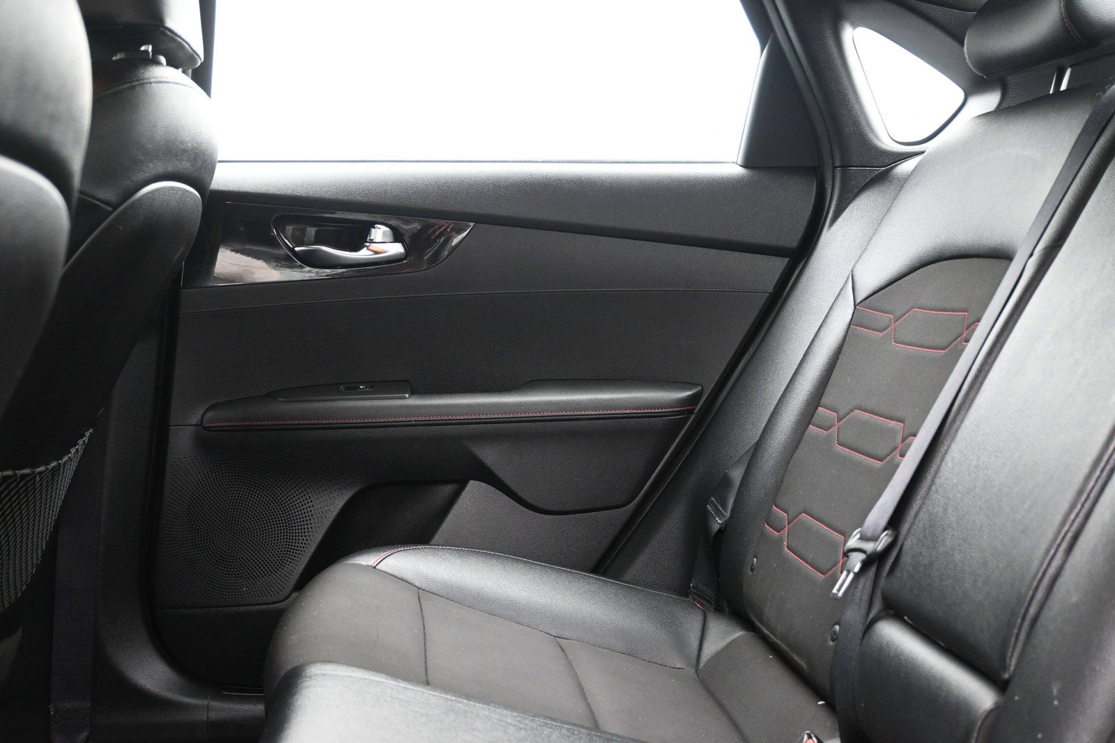 2021 Kia Forte GT - Photo 22