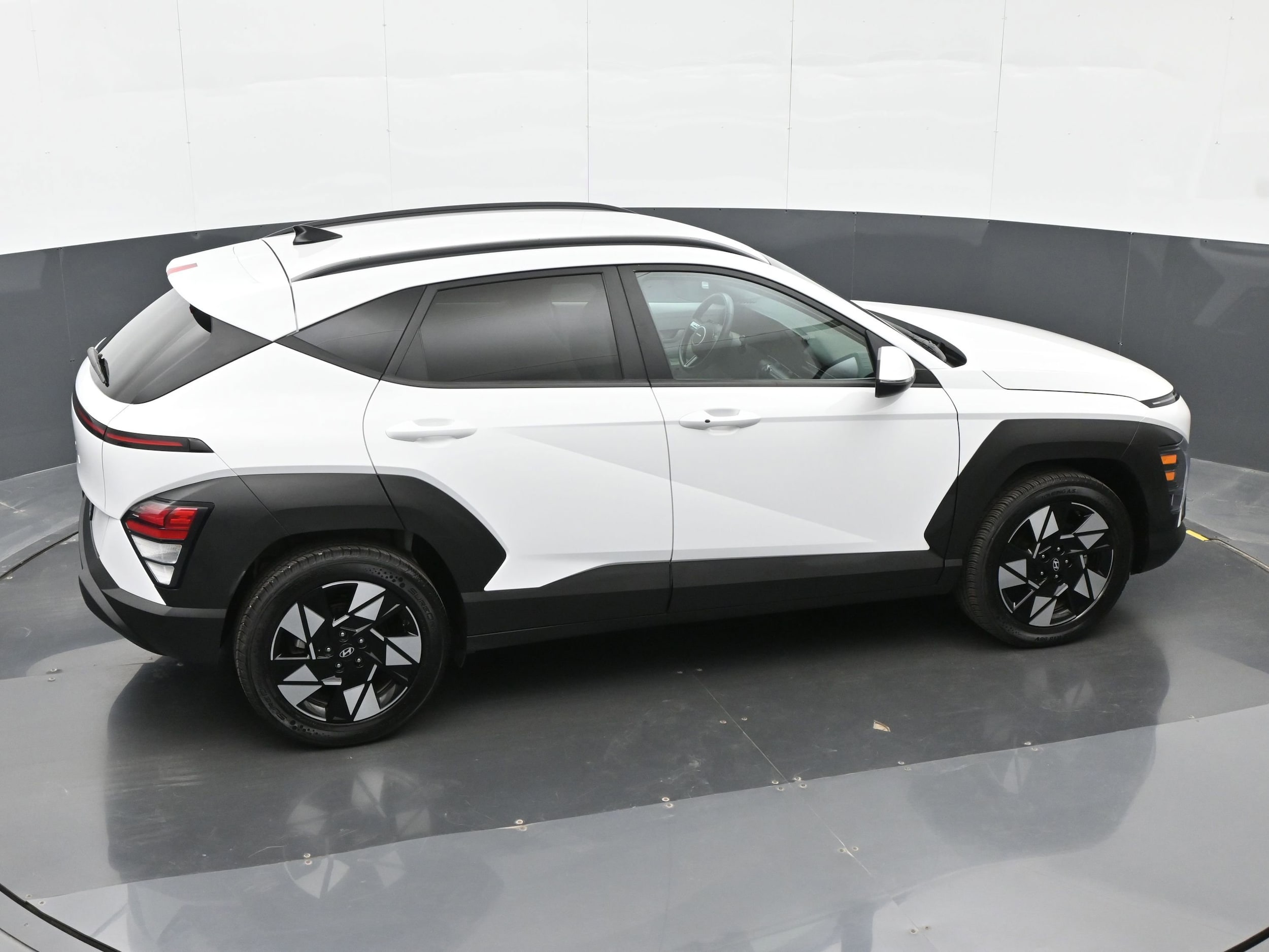 2024 Hyundai Kona SEL - Photo 32