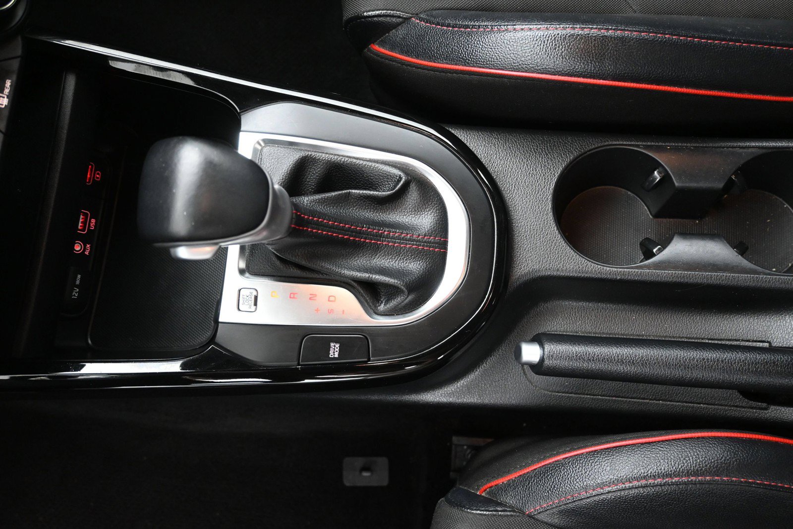 2021 Kia Forte GT - Photo 19