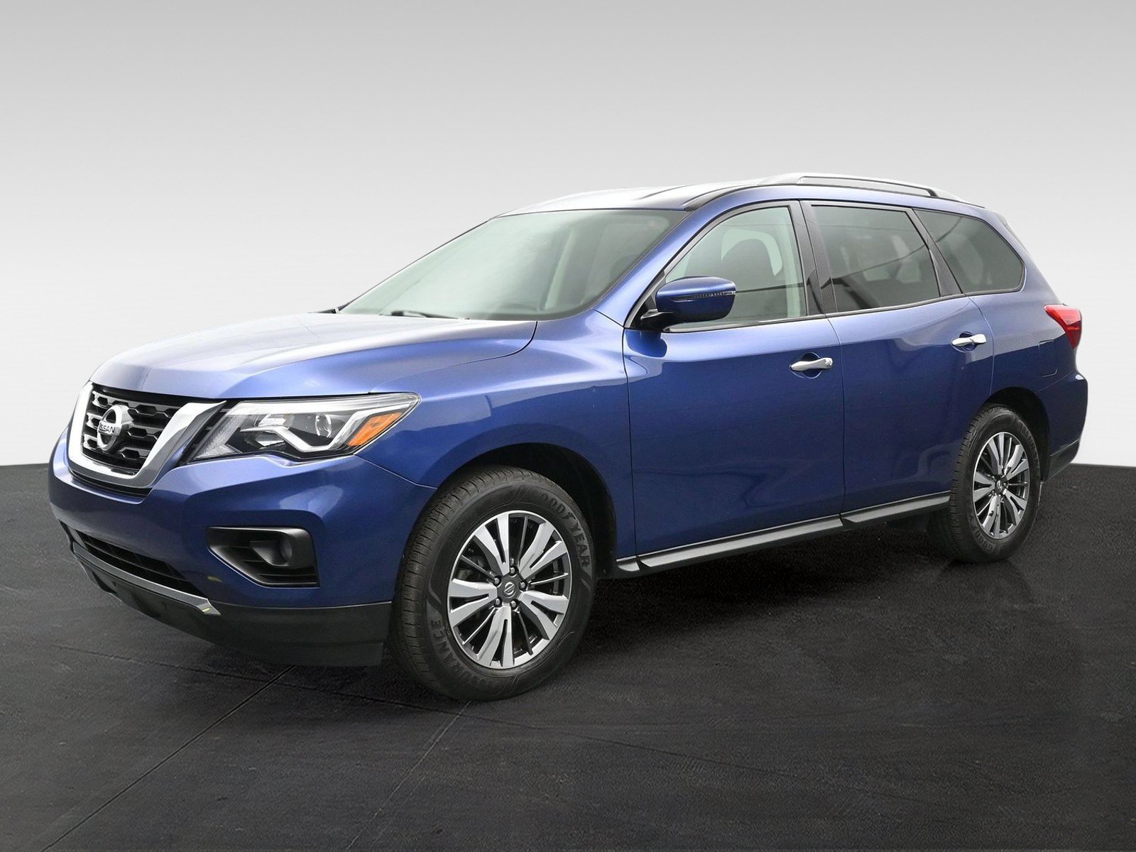 2020 Nissan Pathfinder SV - Photo 8