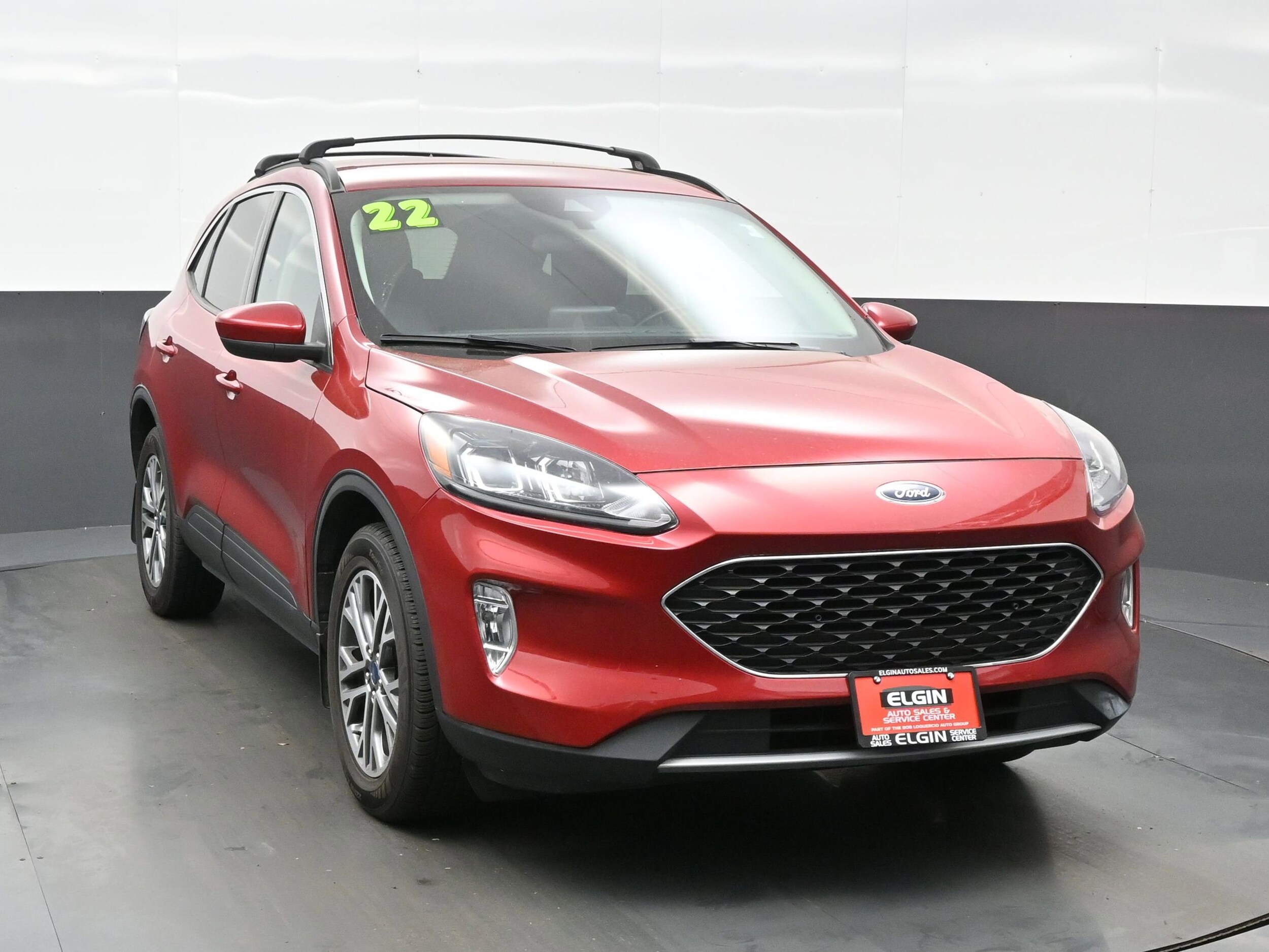 2022 Ford Escape SEL photo 3