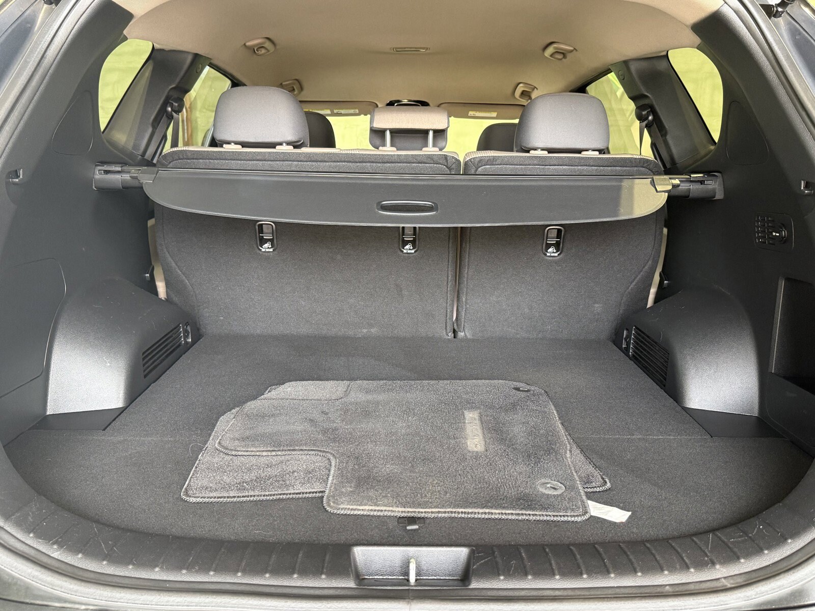 2023 Hyundai Santa Fe SE - Photo 11