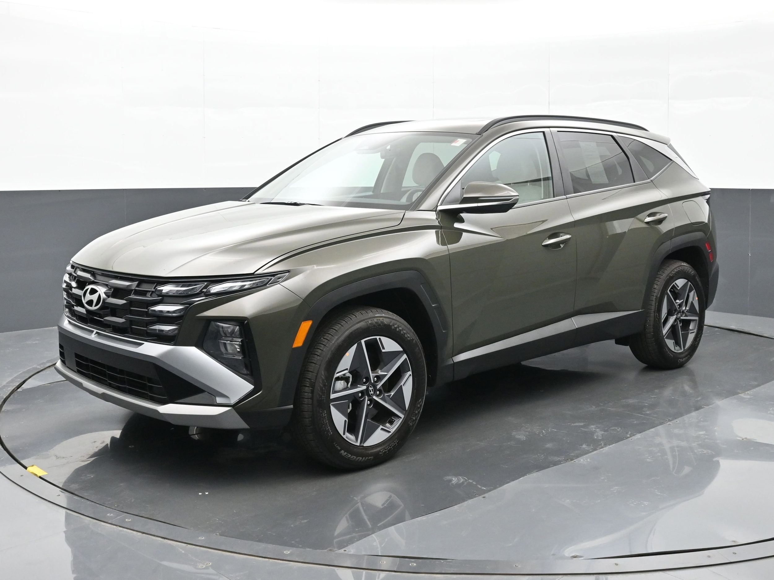 2026 Hyundai Tucson SEL Premium - Photo 8