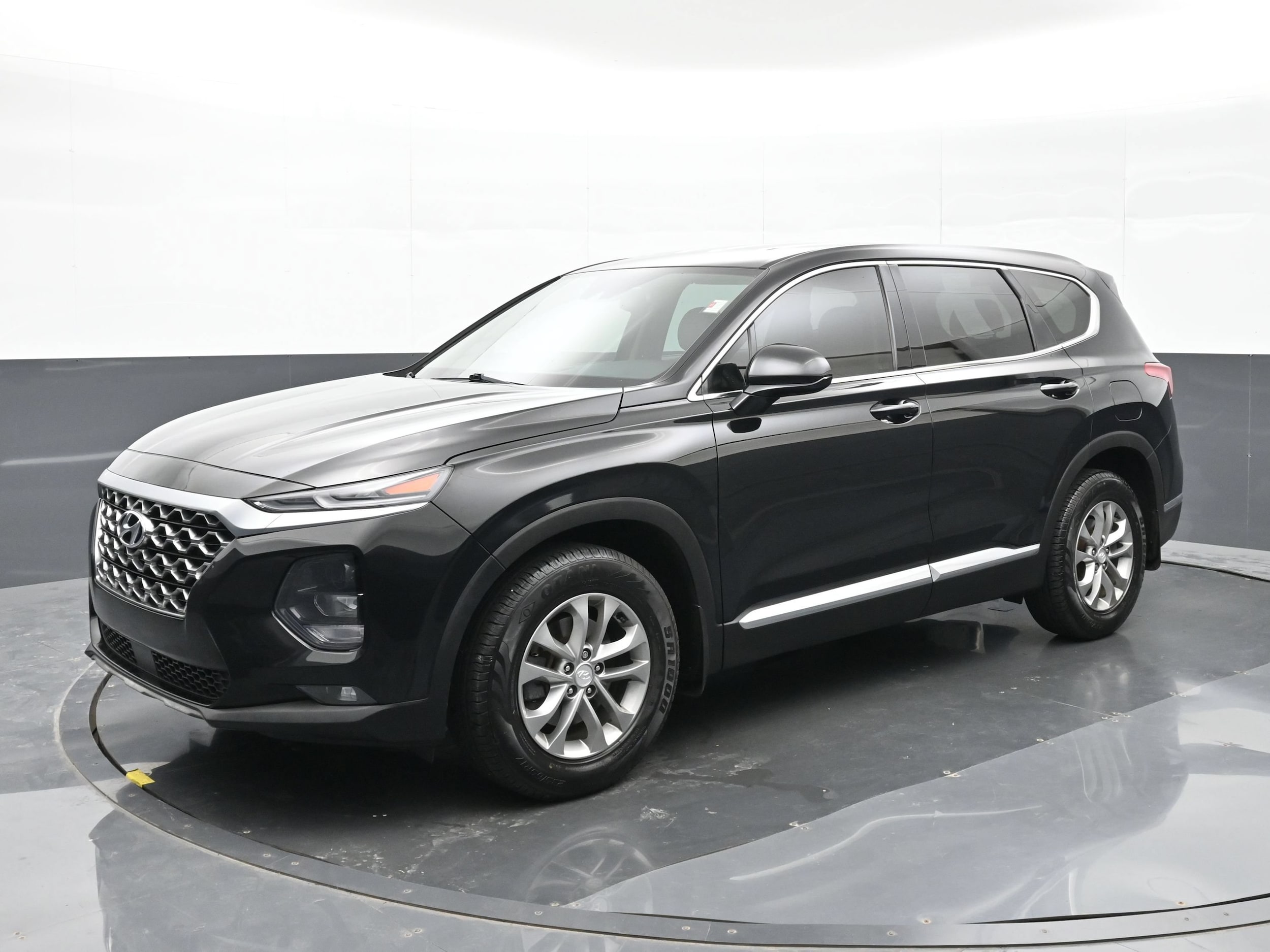 2020 Hyundai Santa Fe SEL - Photo 8