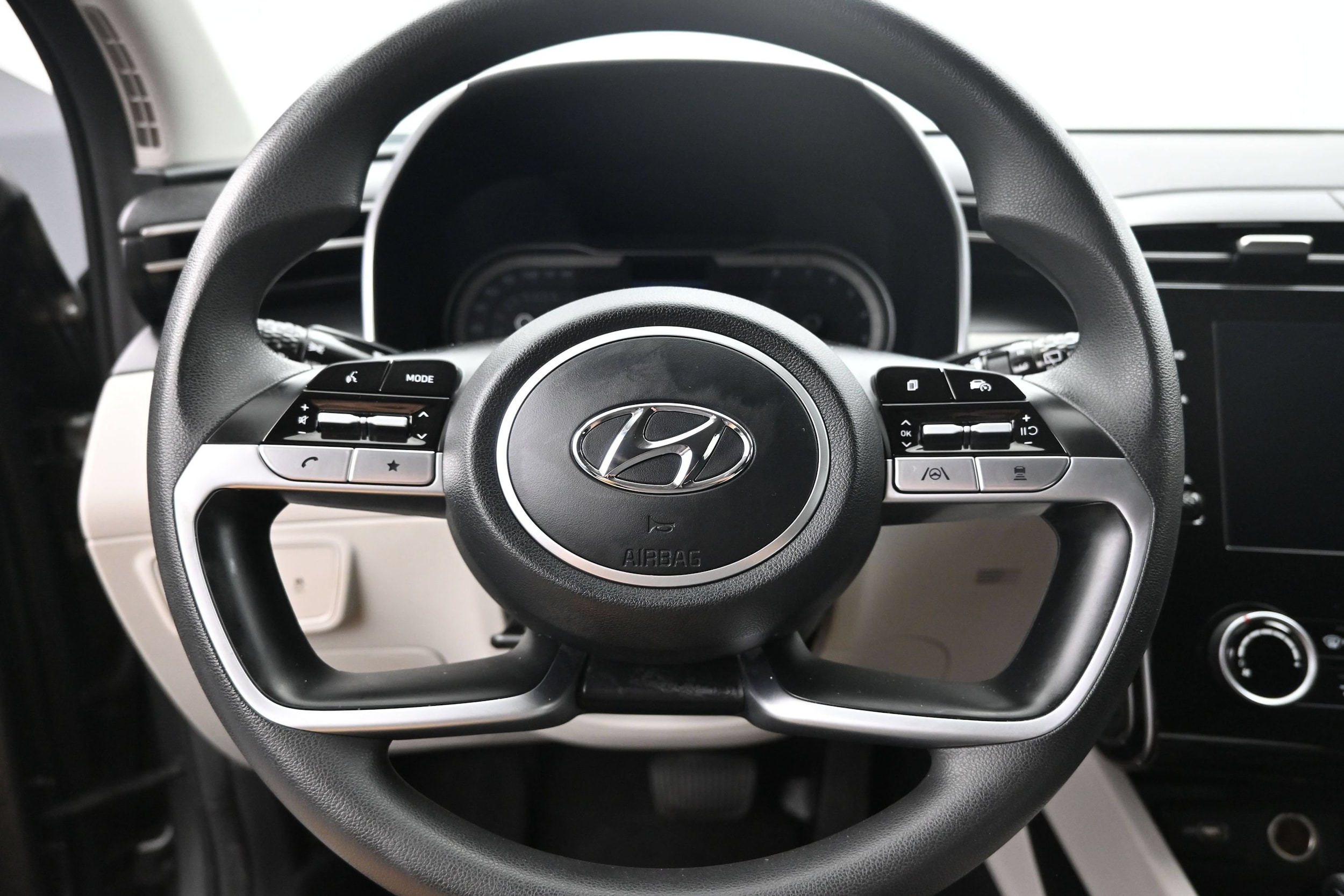 2023 Hyundai Tucson SEL - Photo 13