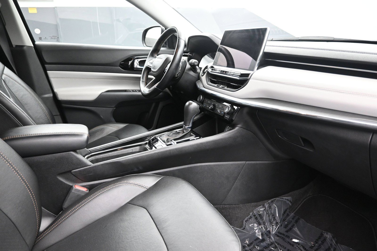 2022 Jeep Compass Limited - Photo 27