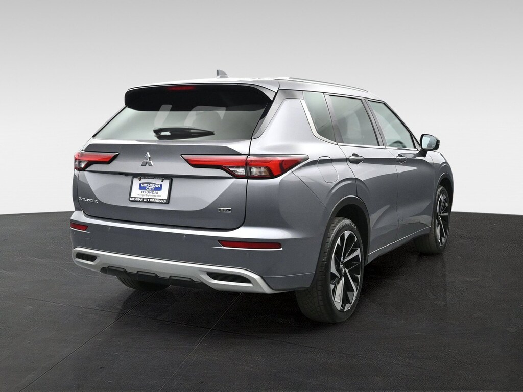 Used 2022 Mitsubishi Outlander SEL CUV