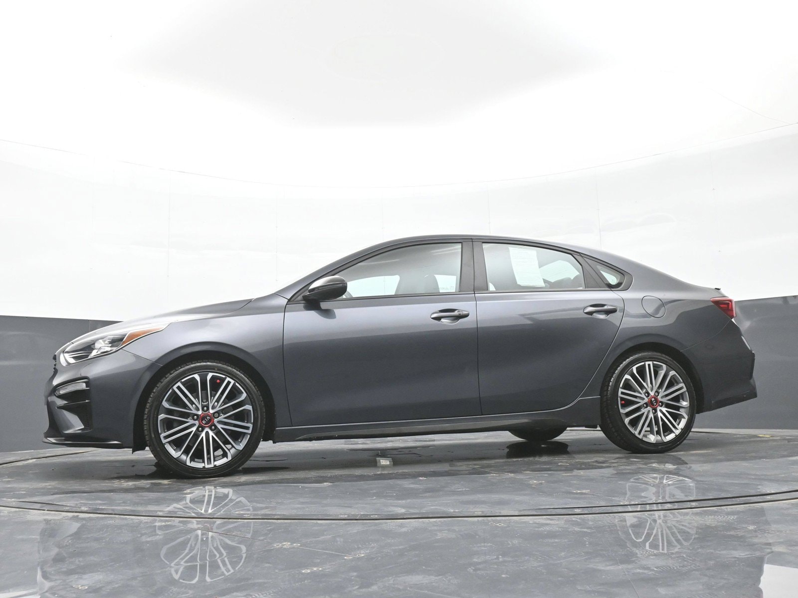 2021 Kia Forte GT - Photo 40