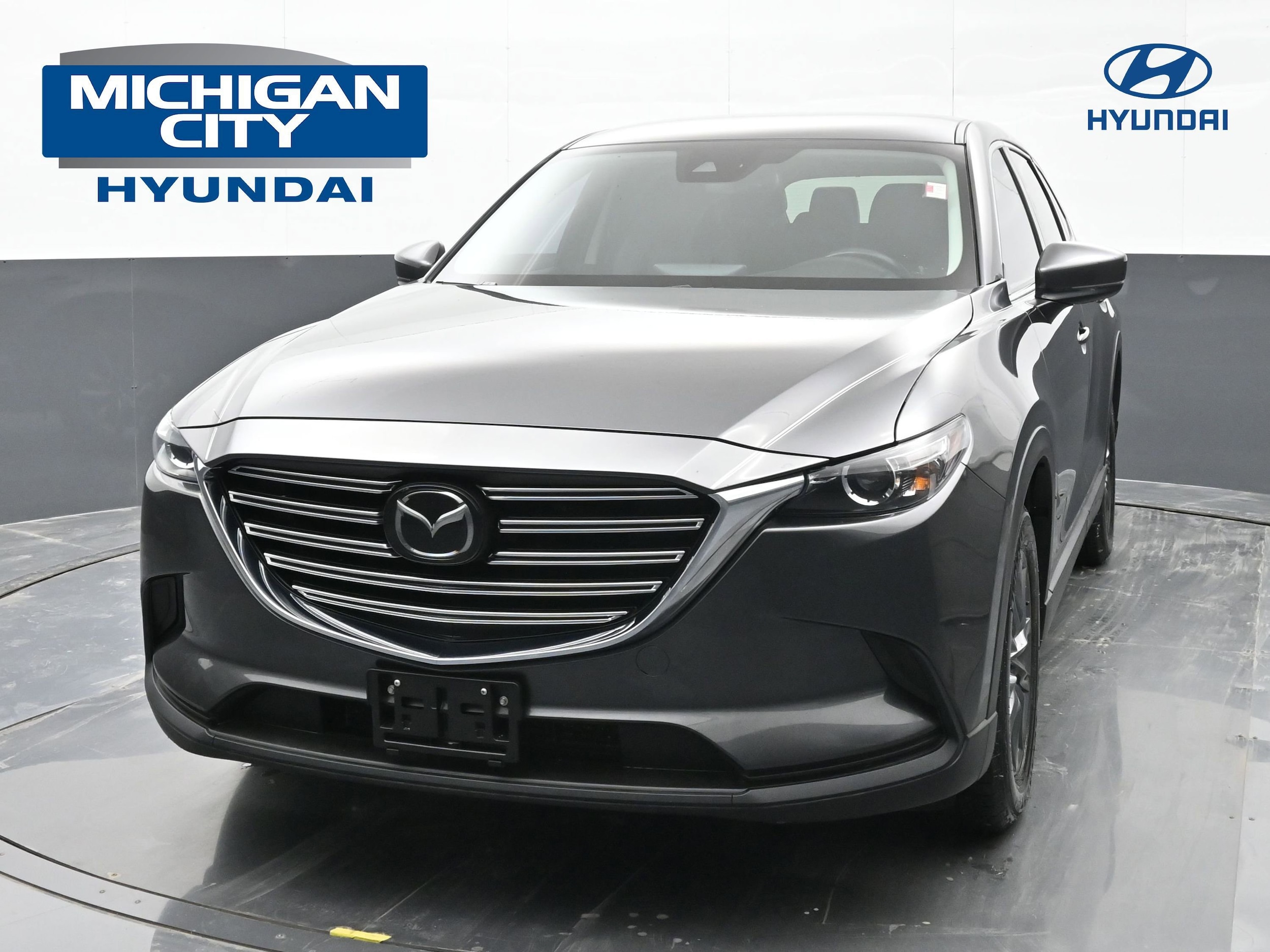 2022 Mazda CX-9 Touring's photo