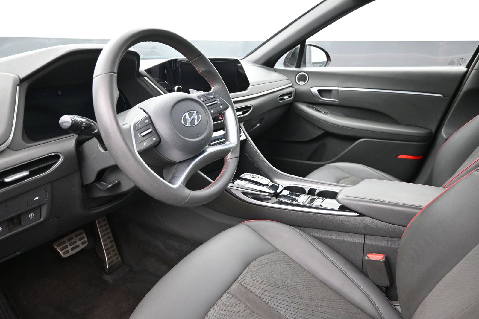 2023 Hyundai Sonata SEL Plus - Photo 10
