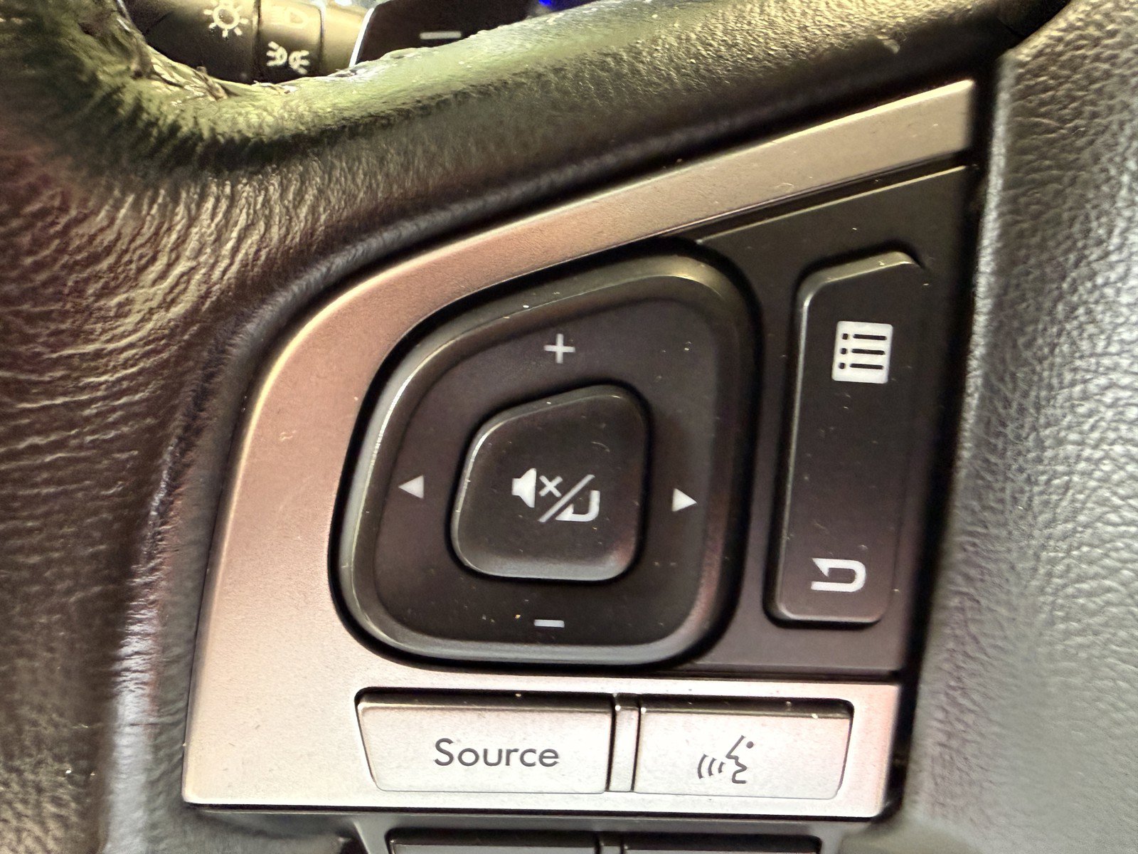 2015 Subaru Outback Limited - Photo 14