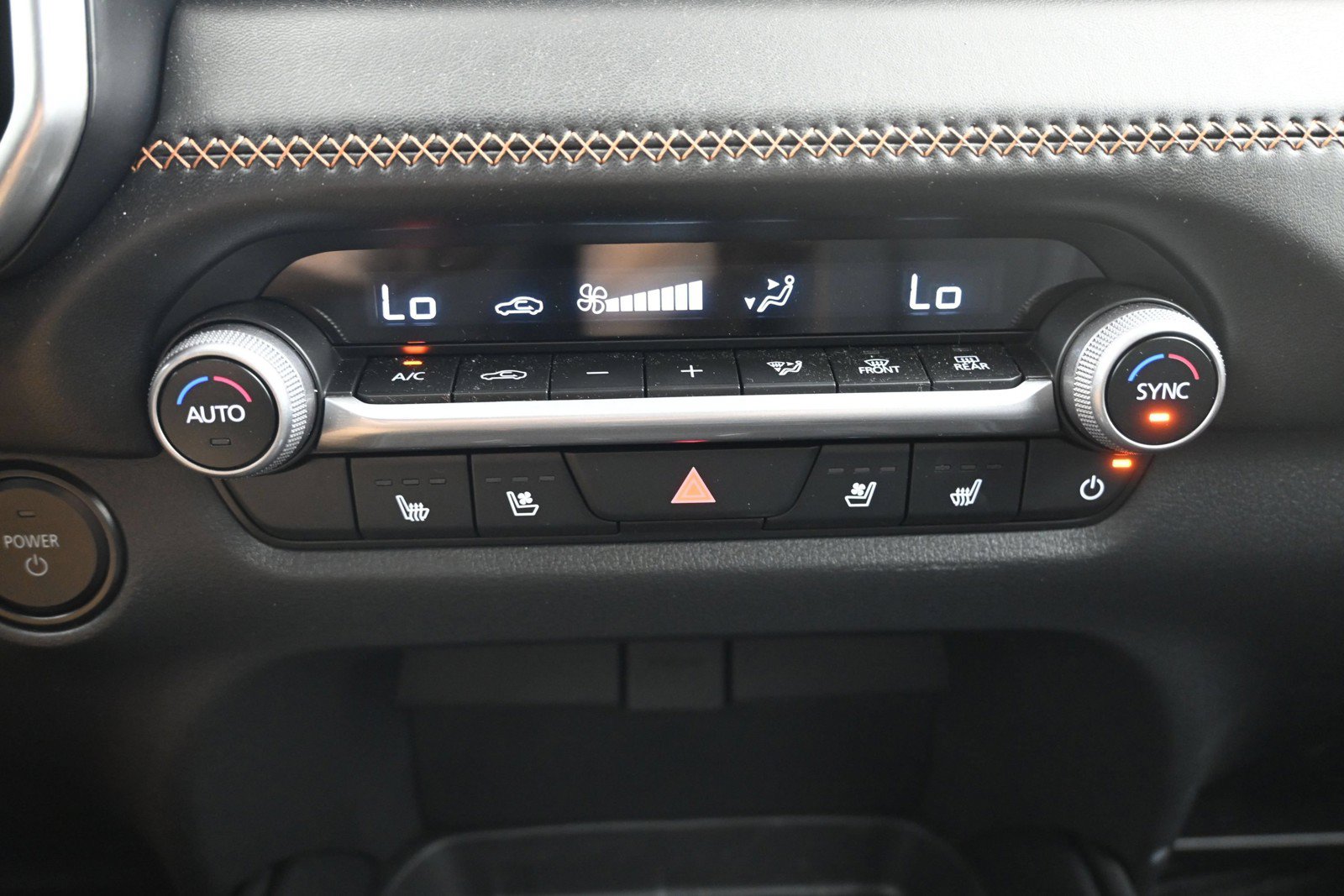 2026 Mazda CX-50 Premium - Photo 17