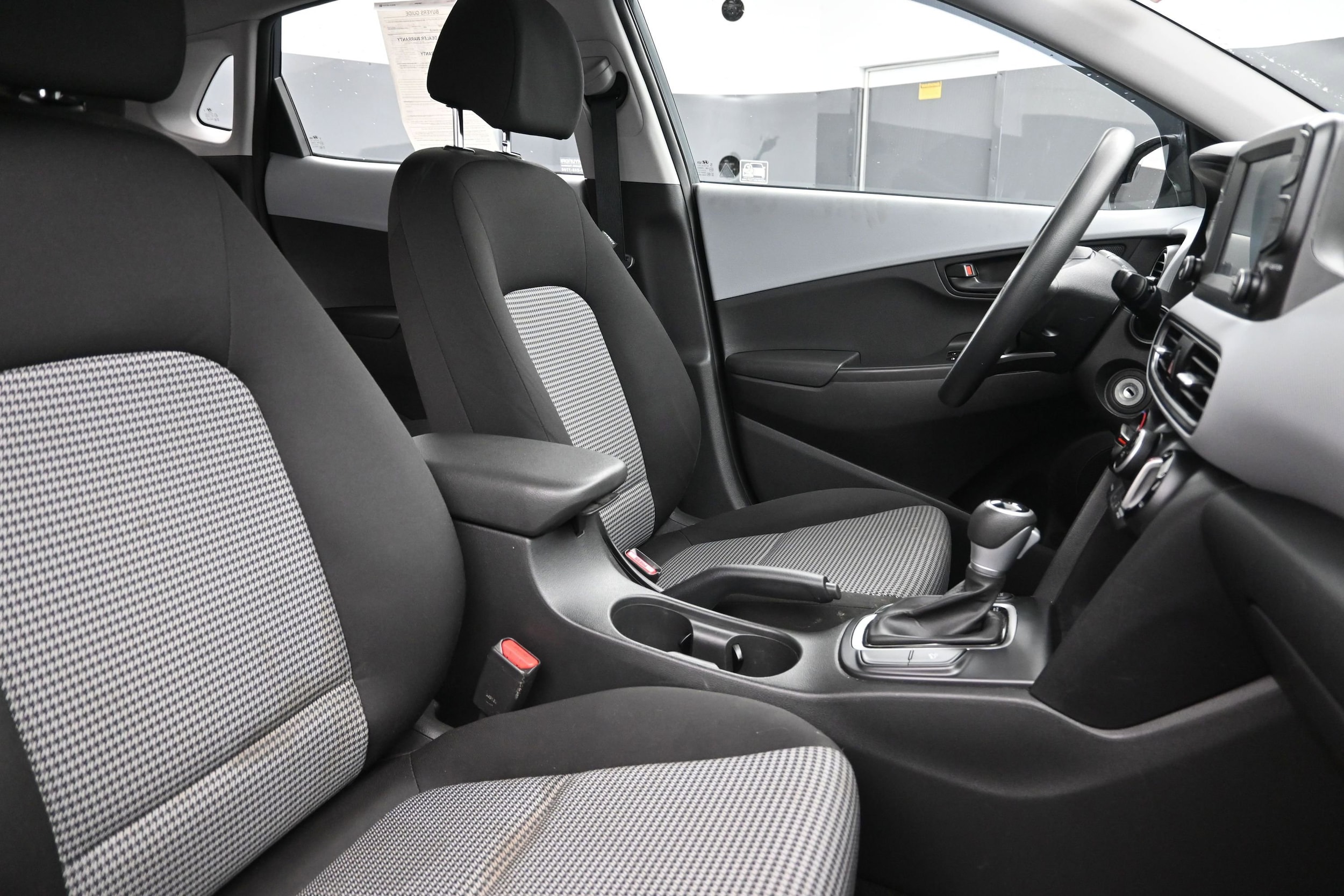 2021 Hyundai Kona SE - Photo 27