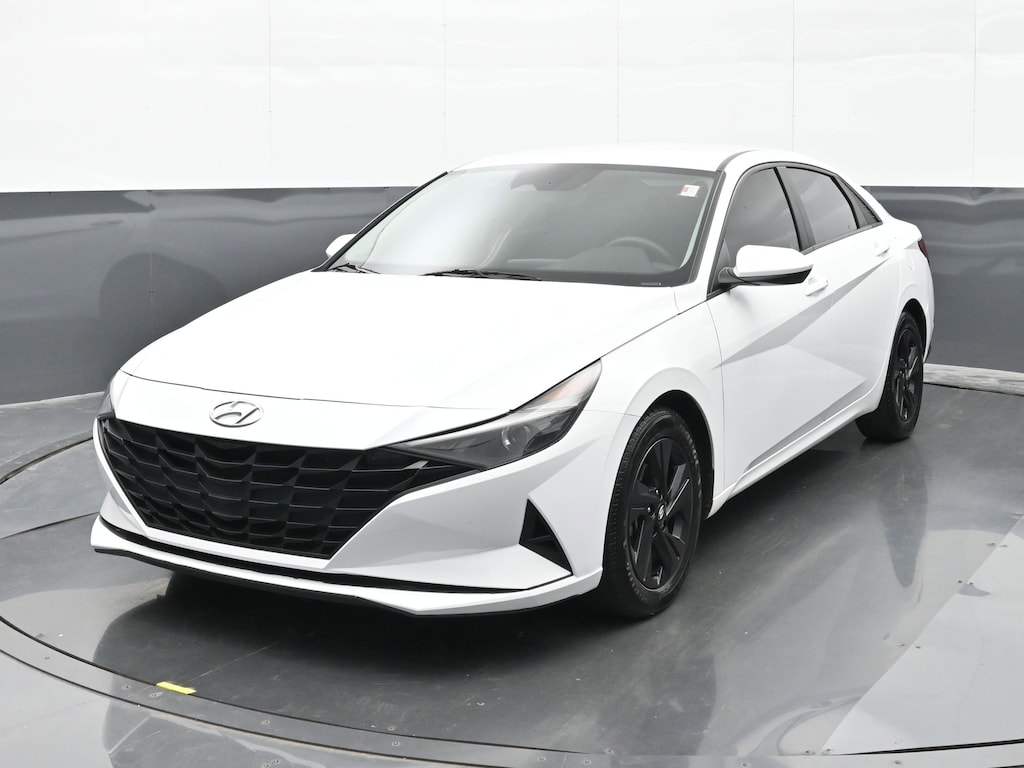 Certified 2022 Hyundai Elantra SEL Sedan