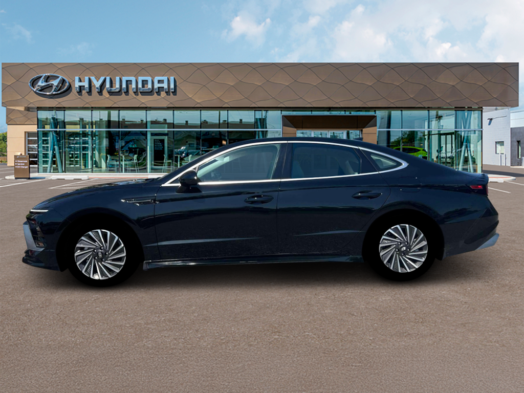 New 2026 Hyundai Sonata Hybrid SEL Sedan