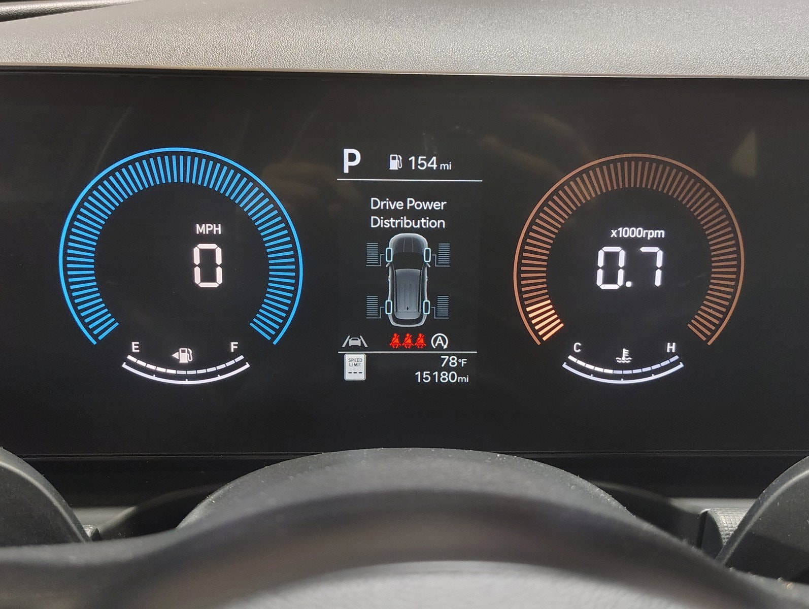 2025 Hyundai Tucson SE - Photo 9