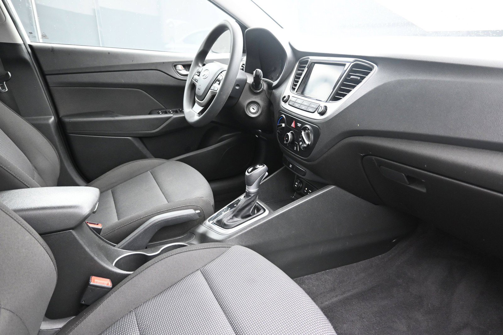 2022 Hyundai Accent SEL - Photo 26