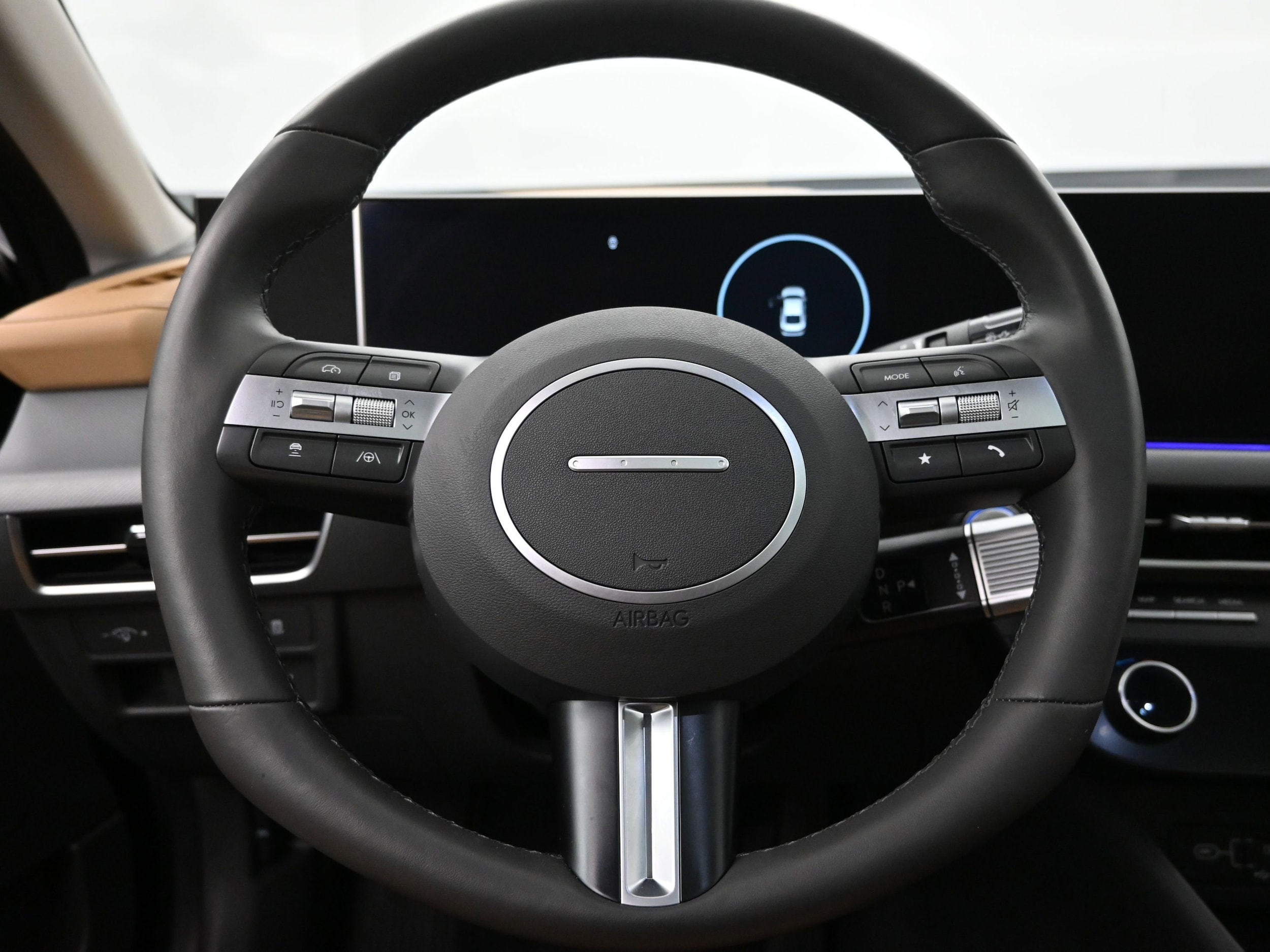 2025 Hyundai Sonata Hybrid Limited - Photo 13