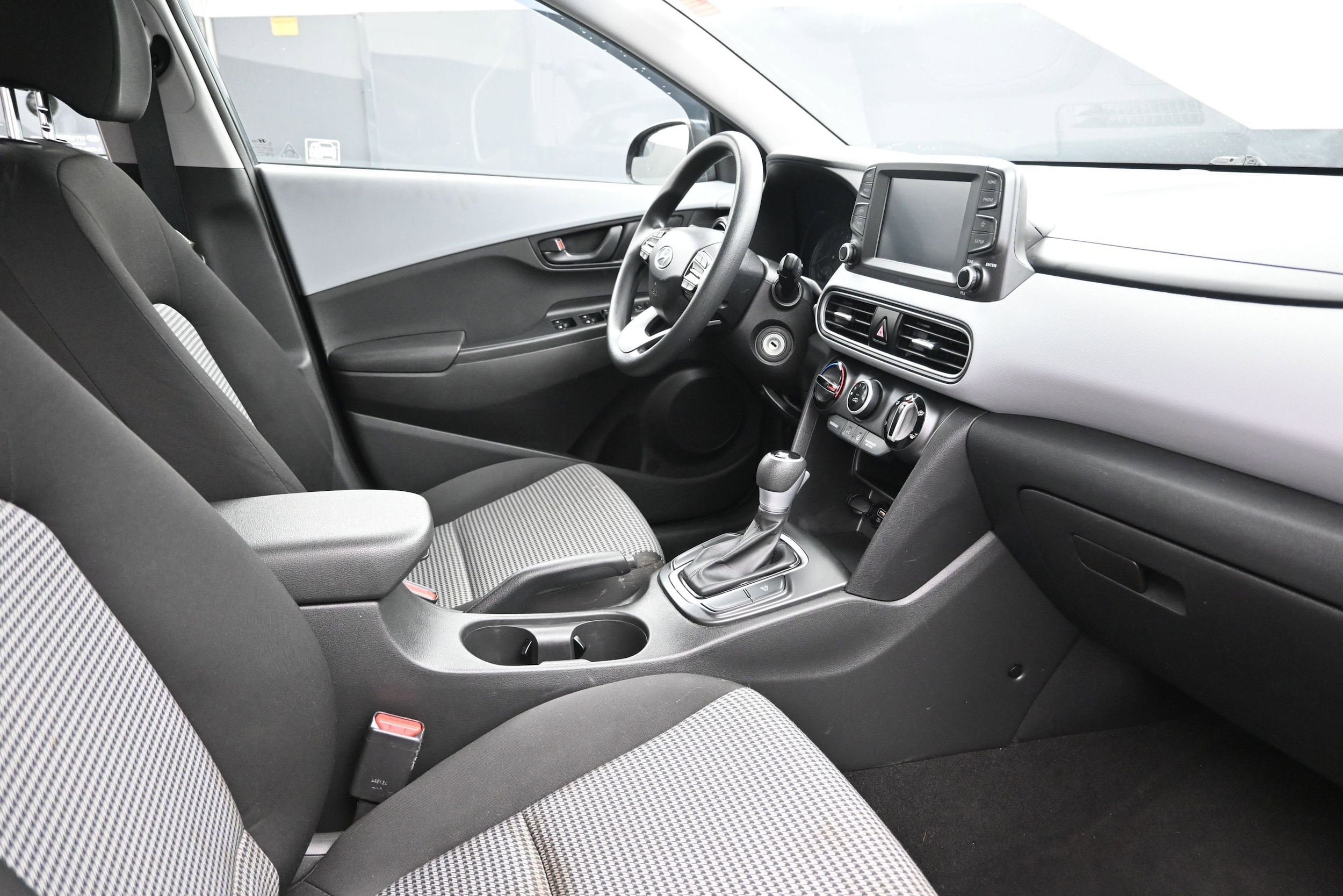 2021 Hyundai Kona SE - Photo 26