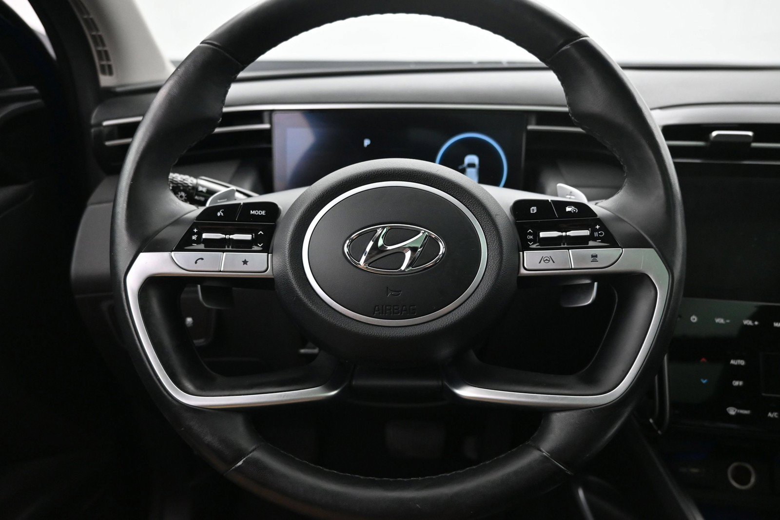 2023 Hyundai Tucson Limited - Photo 13