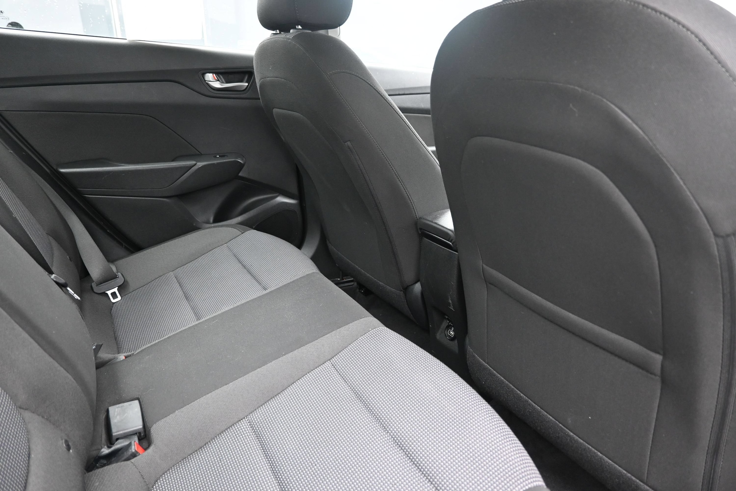 2022 Hyundai Accent SEL - Photo 24