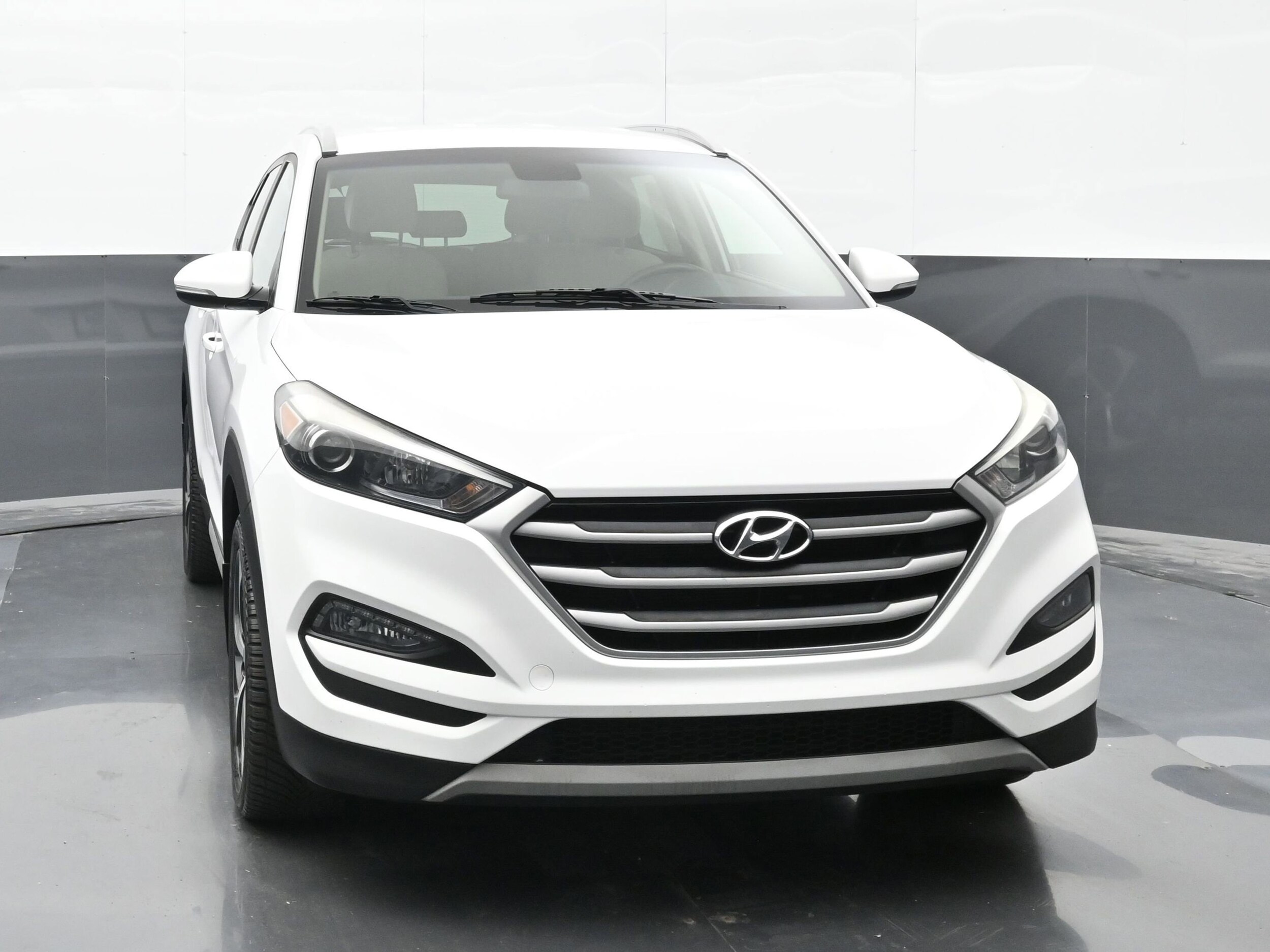 2018 Hyundai Tucson Sport photo 3