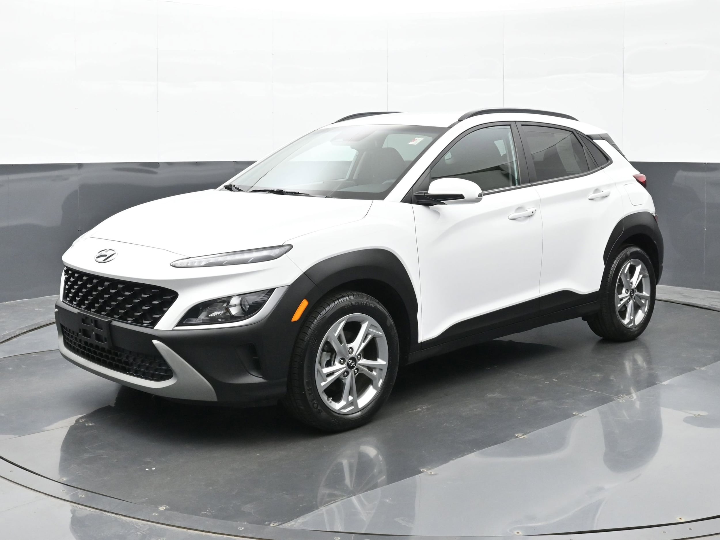 2022 Hyundai Kona SEL - Photo 8