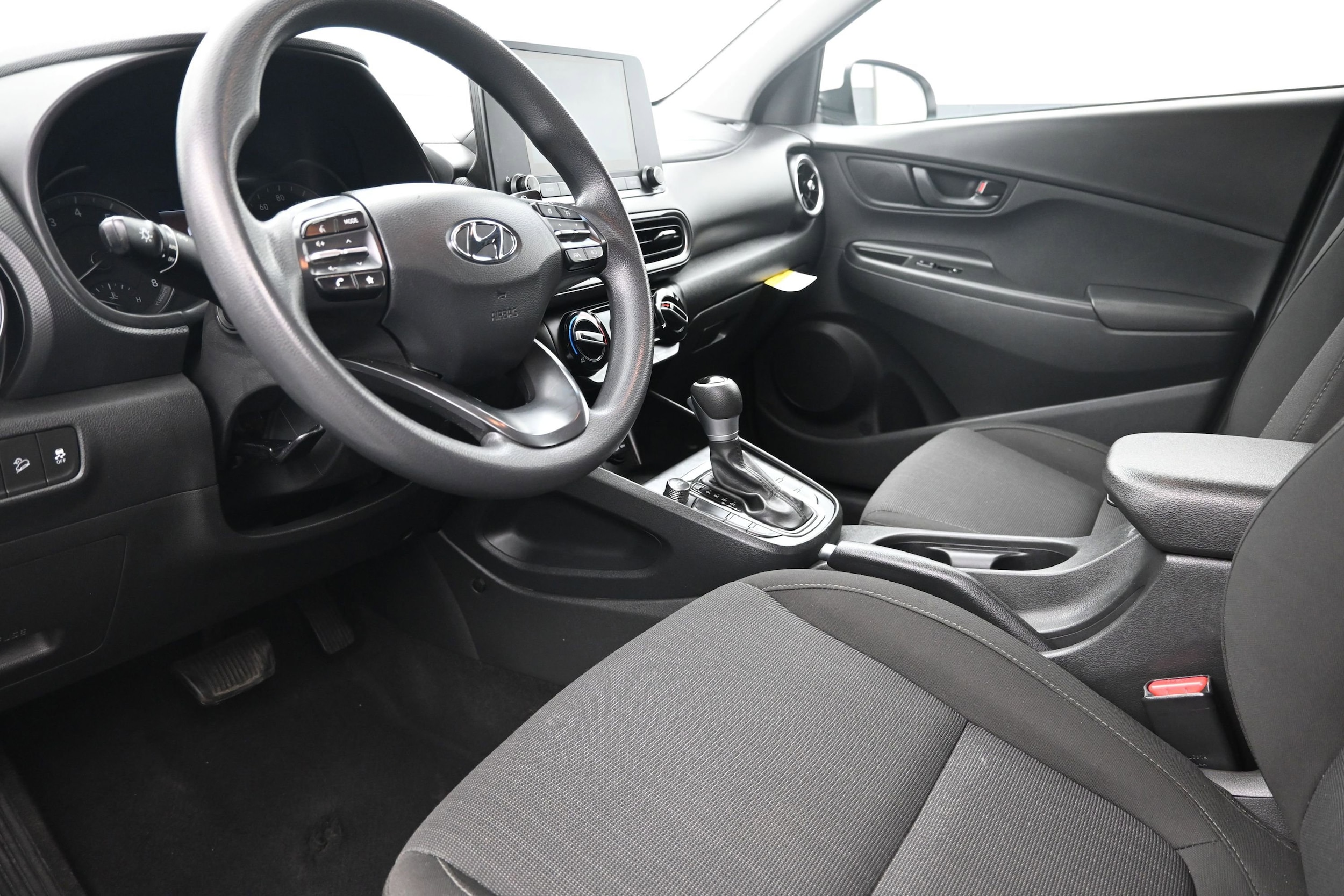 2022 Hyundai Kona SEL - Photo 10